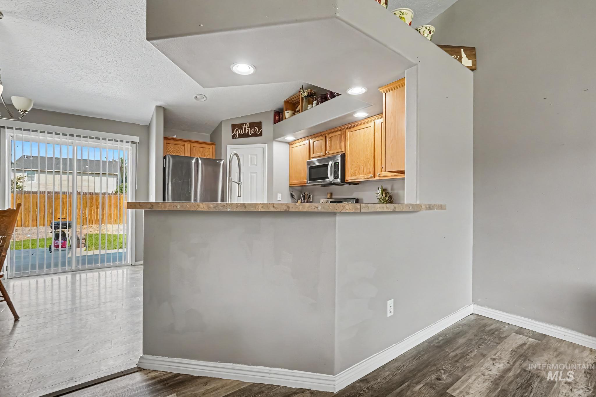 20164 Colebrook Ave, Caldwell, Idaho 83605, 5 Bedrooms, 2.5 Bathrooms, Residential For Sale, Price $415,000,MLS 98997421
