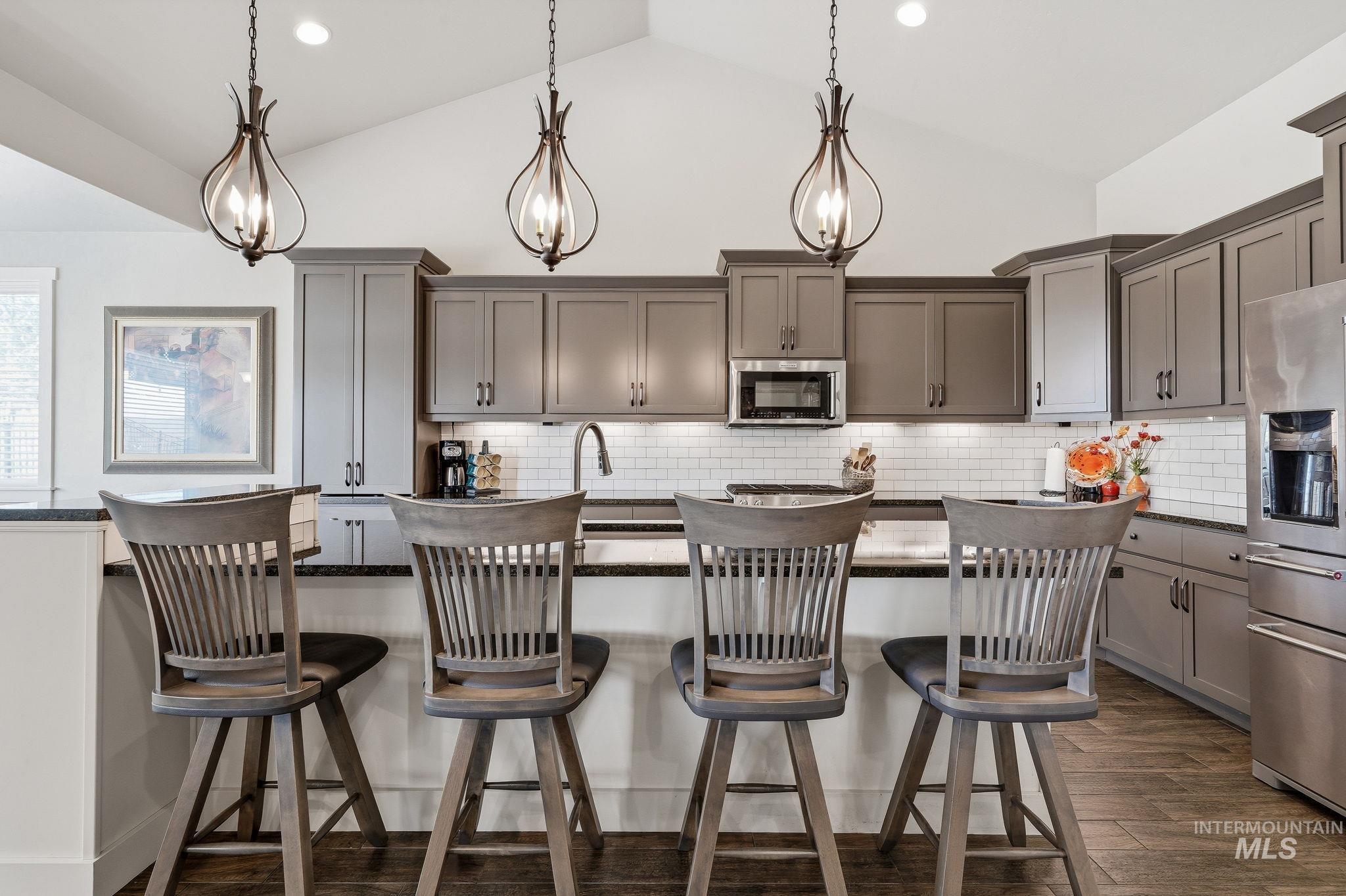 18859 N Summer Place, Boise, Idaho 83714, 3 Bedrooms, 2 Bathrooms, Residential For Sale, Price $669,900,MLS 98997423