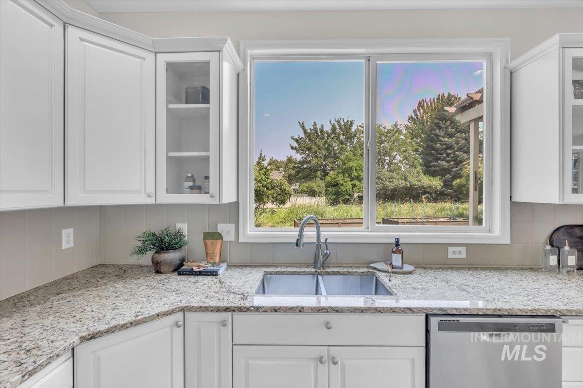 13248 W Annabrook Drive, Boise, Idaho 83713, 4 Bedrooms, 2.5 Bathrooms, Residential For Sale, Price $700,000,MLS 98997424
