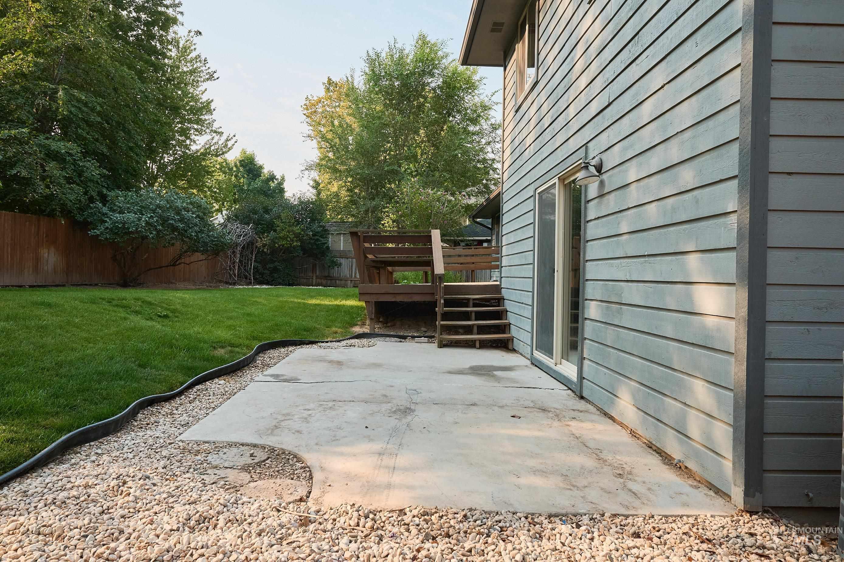 568 N Palmetto, Eagle, Idaho 83616, 4 Bedrooms, 3 Bathrooms, Residential For Sale, Price $599,000,MLS 98997425