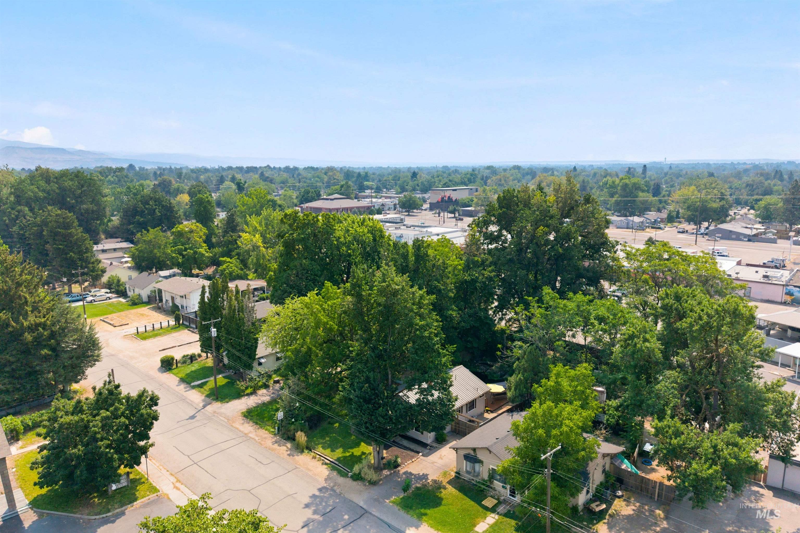 4911 W Gage St, Boise, Idaho 83706, 2 Bedrooms, 1.5 Bathrooms, Residential For Sale, Price $379,000,MLS 98997426