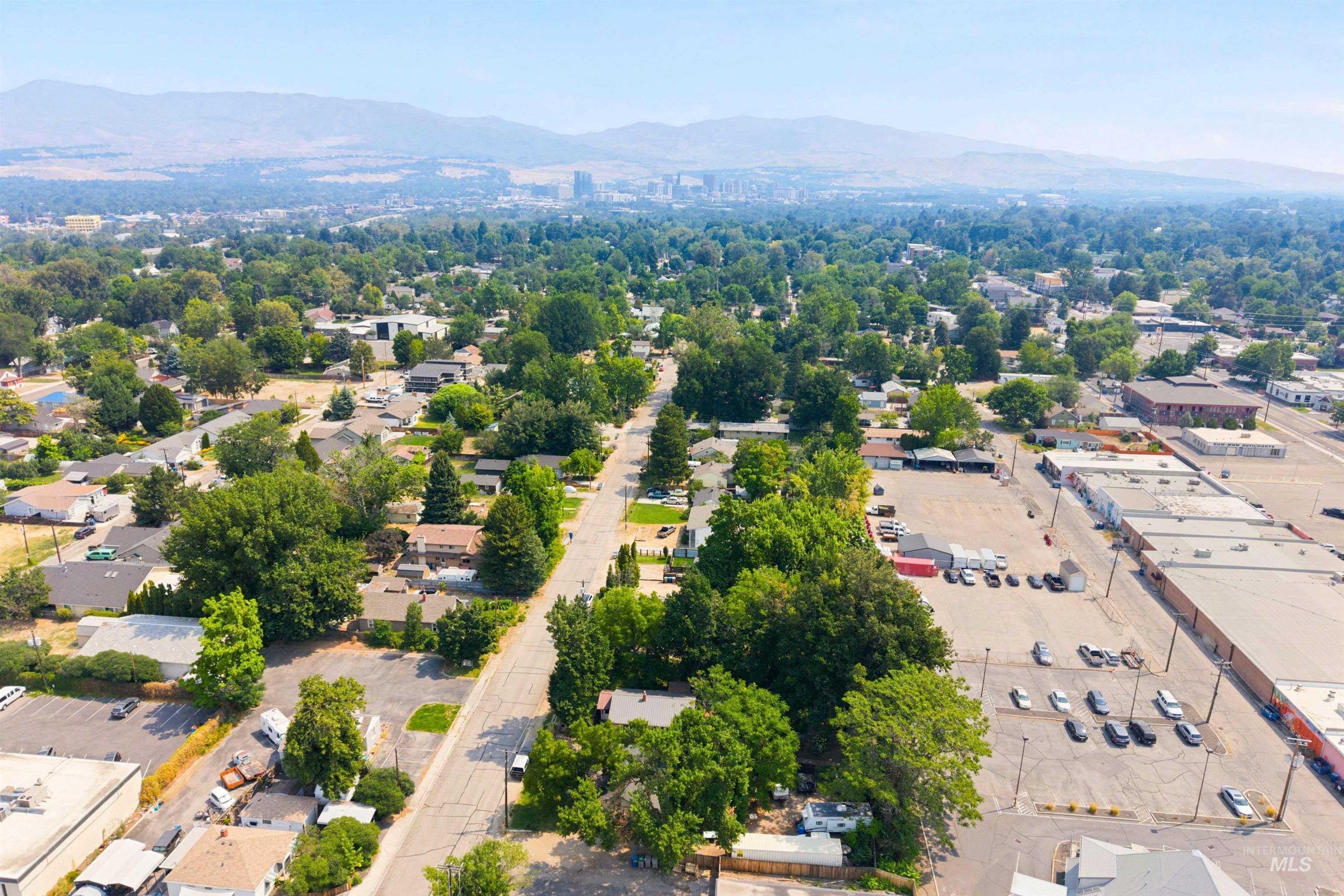 4911 W Gage St, Boise, Idaho 83706, 2 Bedrooms, 1.5 Bathrooms, Residential For Sale, Price $379,000,MLS 98997426