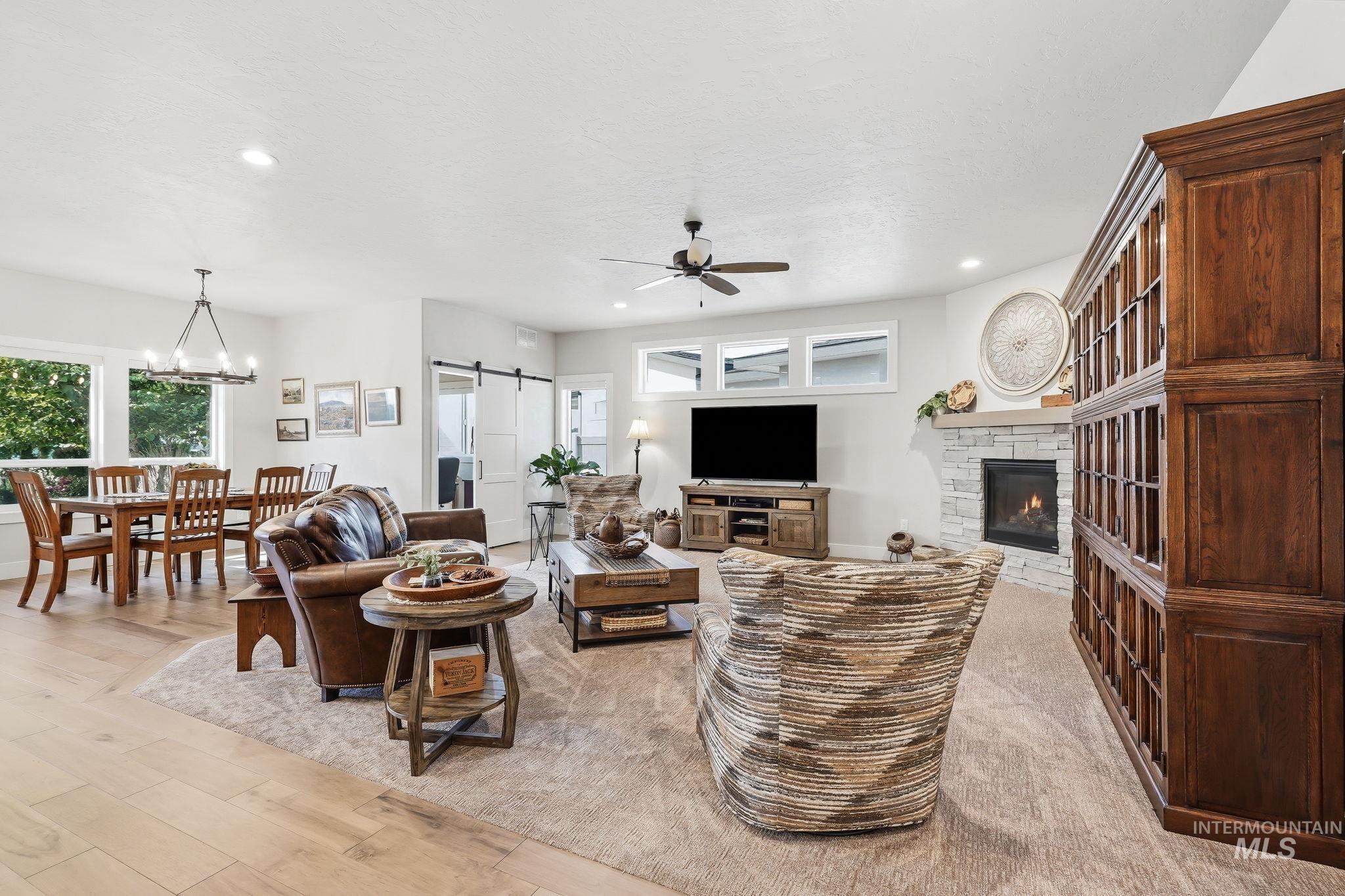 5553 S Snowshoe Place, Boise, Idaho 83709, 3 Bedrooms, 2.5 Bathrooms, Residential For Sale, Price $795,000,MLS 98997428