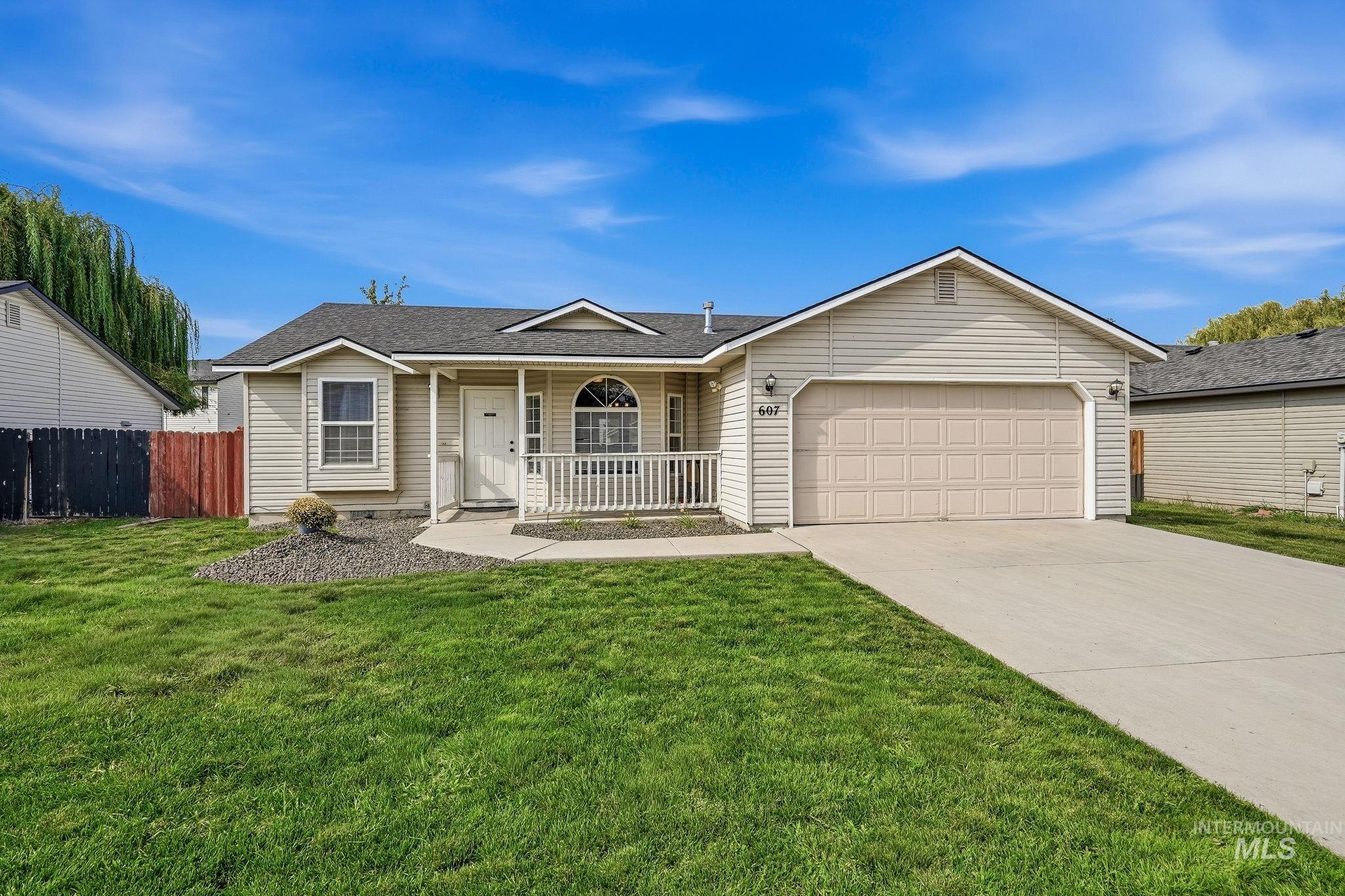 607 Laster St., Caldwell, Idaho 83607, 3 Bedrooms, 2 Bathrooms, Residential For Sale, Price $334,990,MLS 98997429