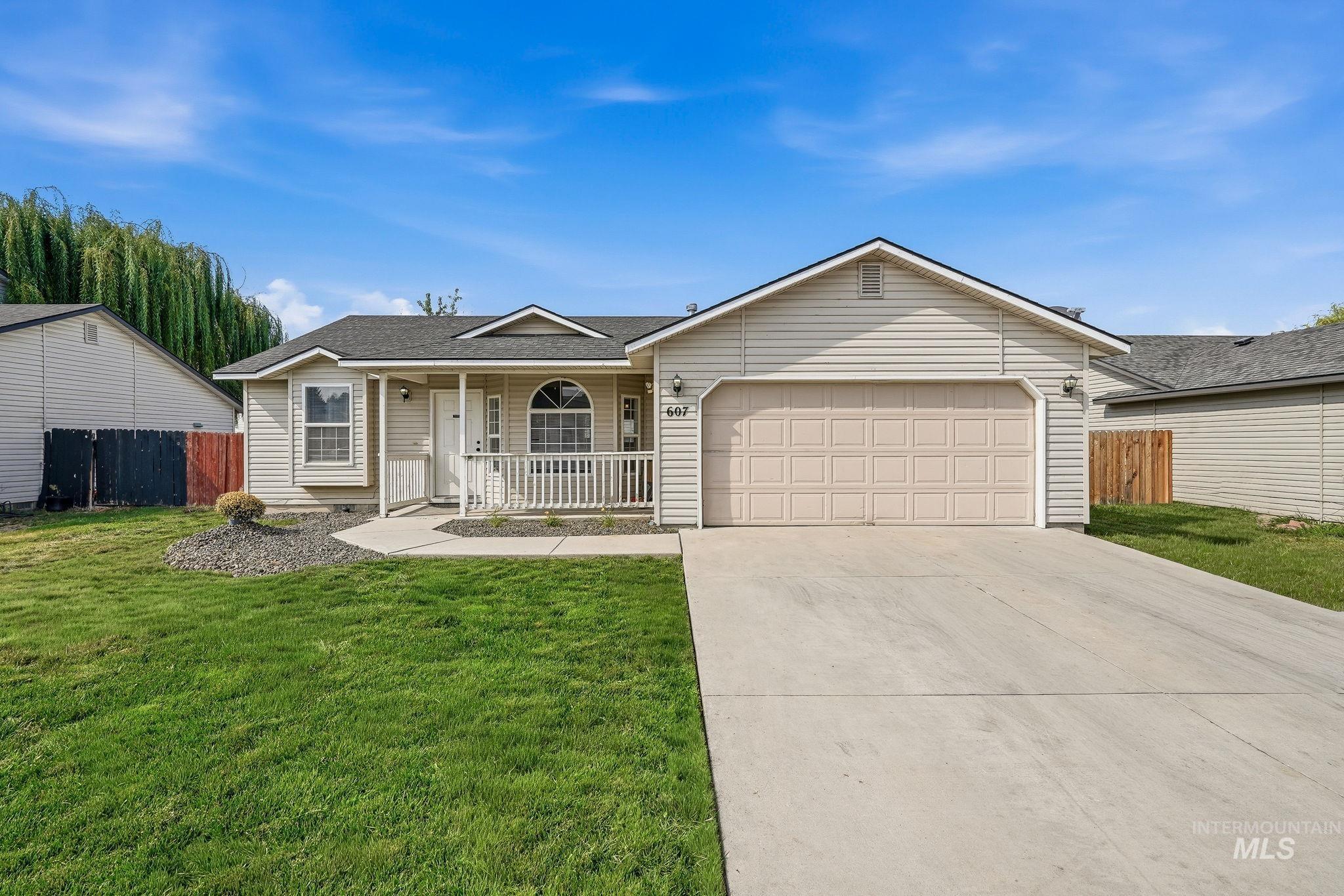 607 Laster St., Caldwell, Idaho 83607, 3 Bedrooms, 2 Bathrooms, Residential For Sale, Price $334,990,MLS 98997429