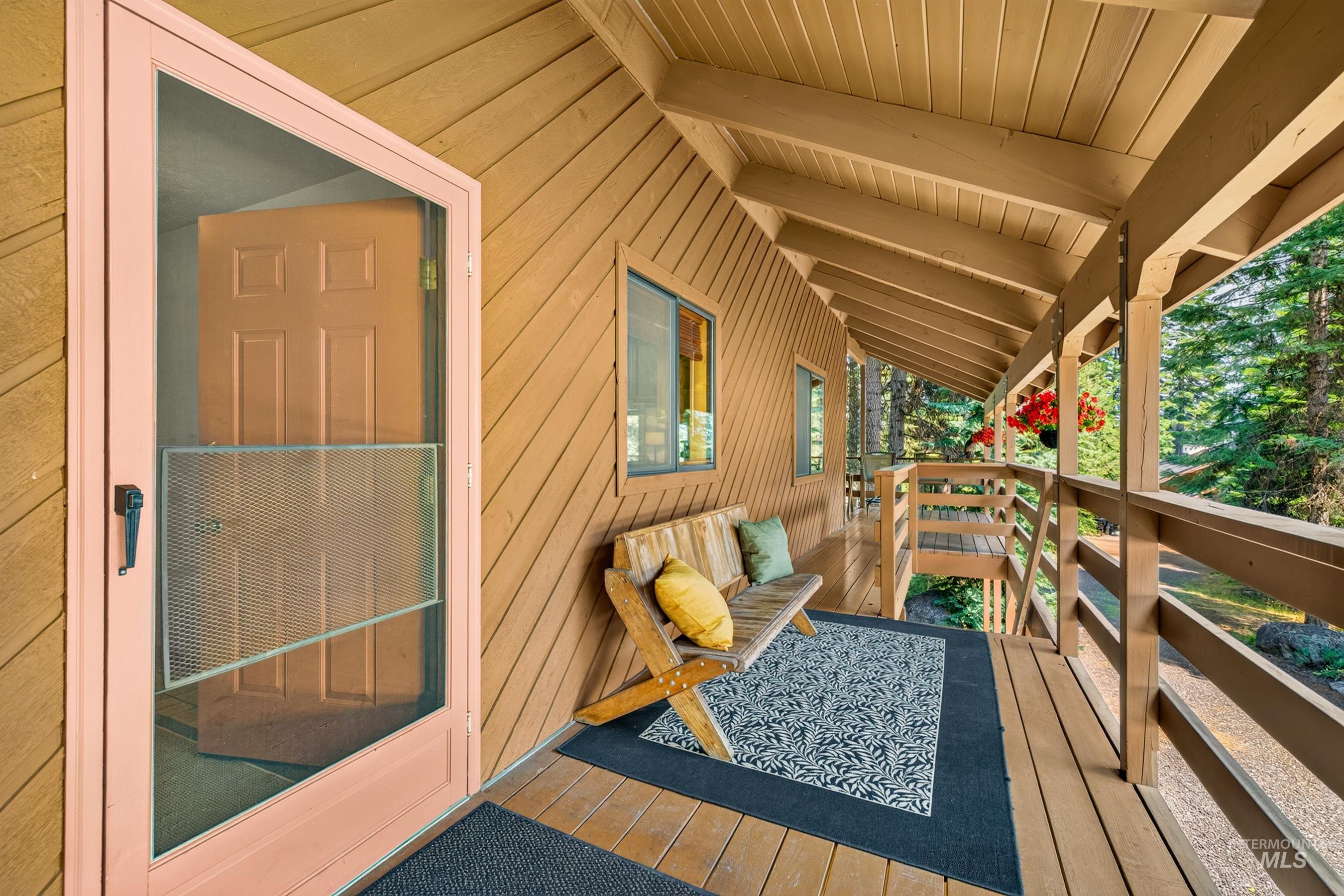 1050 Shady Lane Loop, McCall, Idaho 83638, 3 Bedrooms, 3 Bathrooms, Residential For Sale, Price $2,189,000, 98997434