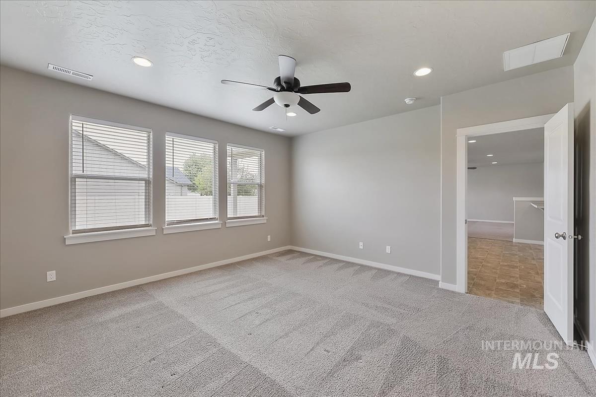652 S Lancaster Drive, Nampa, Idaho 83686, 4 Bedrooms, 2 Bathrooms, Residential For Sale, Price $489,000,MLS 98997436