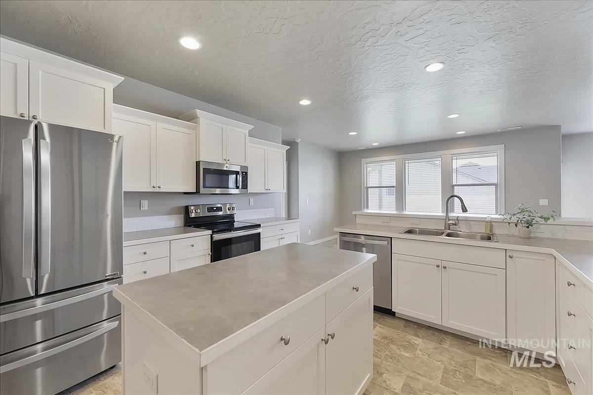 652 S Lancaster Drive, Nampa, Idaho 83686, 4 Bedrooms, 2 Bathrooms, Residential For Sale, Price $489,000,MLS 98997436