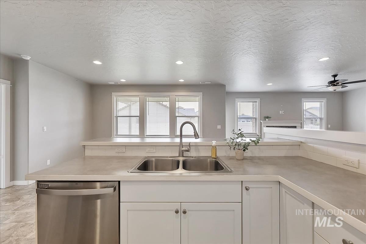652 S Lancaster Drive, Nampa, Idaho 83686, 4 Bedrooms, 2 Bathrooms, Residential For Sale, Price $489,000,MLS 98997436