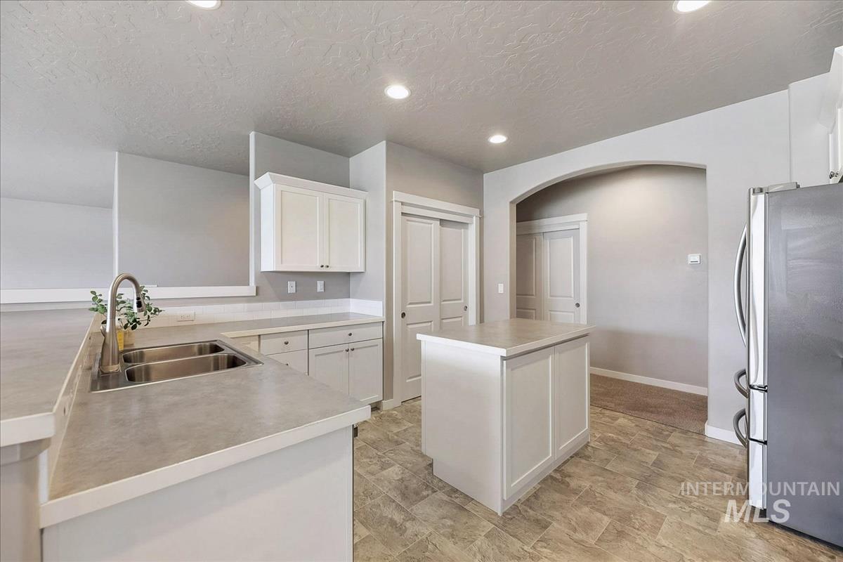 652 S Lancaster Drive, Nampa, Idaho 83686, 4 Bedrooms, 2 Bathrooms, Residential For Sale, Price $489,000,MLS 98997436