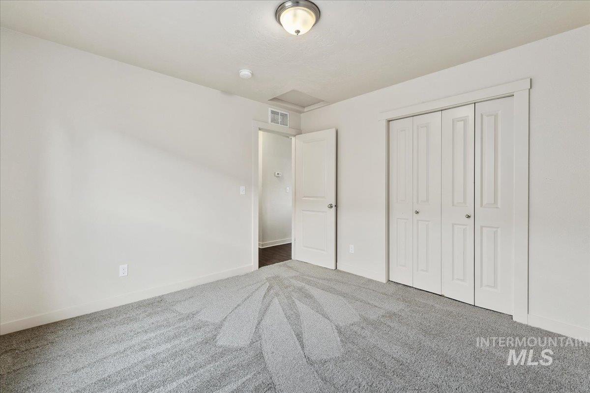 4588 N Price Ave, Meridian, Idaho 83646, 3 Bedrooms, 2 Bathrooms, Residential For Sale, Price $410,000,MLS 98997446