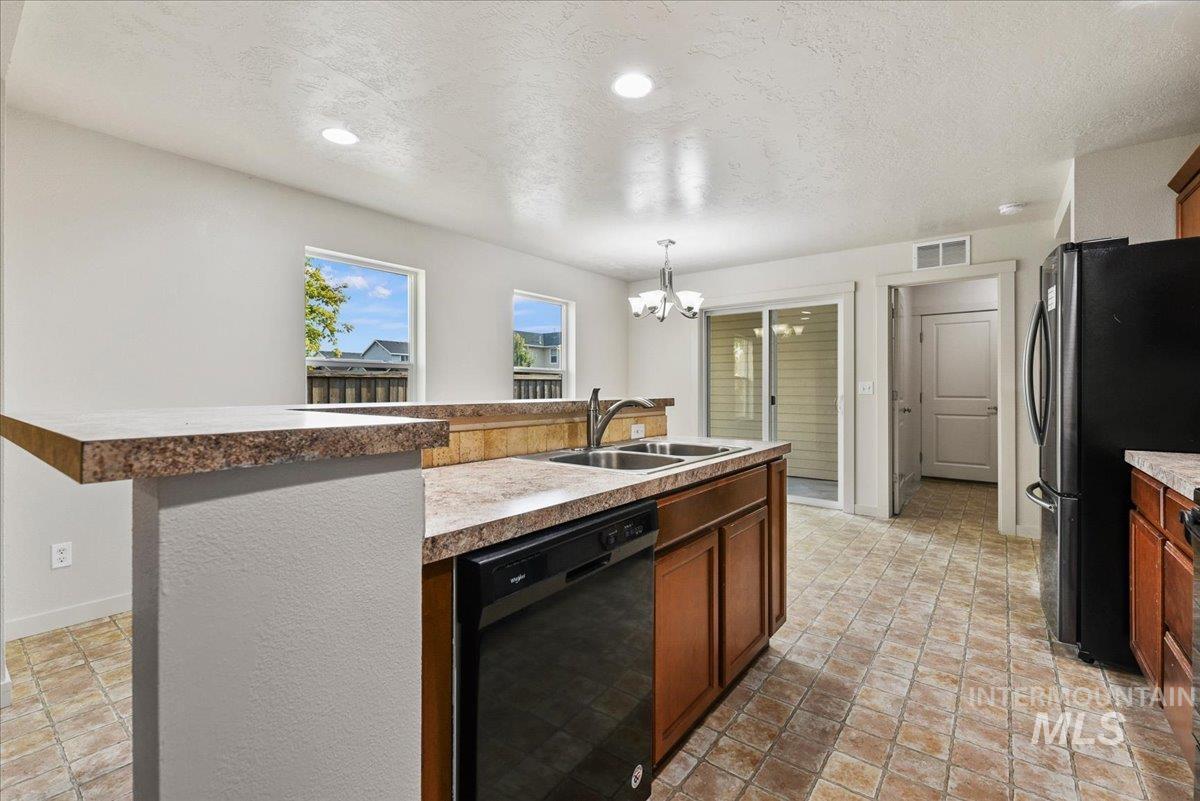 4588 N Price Ave, Meridian, Idaho 83646, 3 Bedrooms, 2 Bathrooms, Residential For Sale, Price $410,000,MLS 98997446