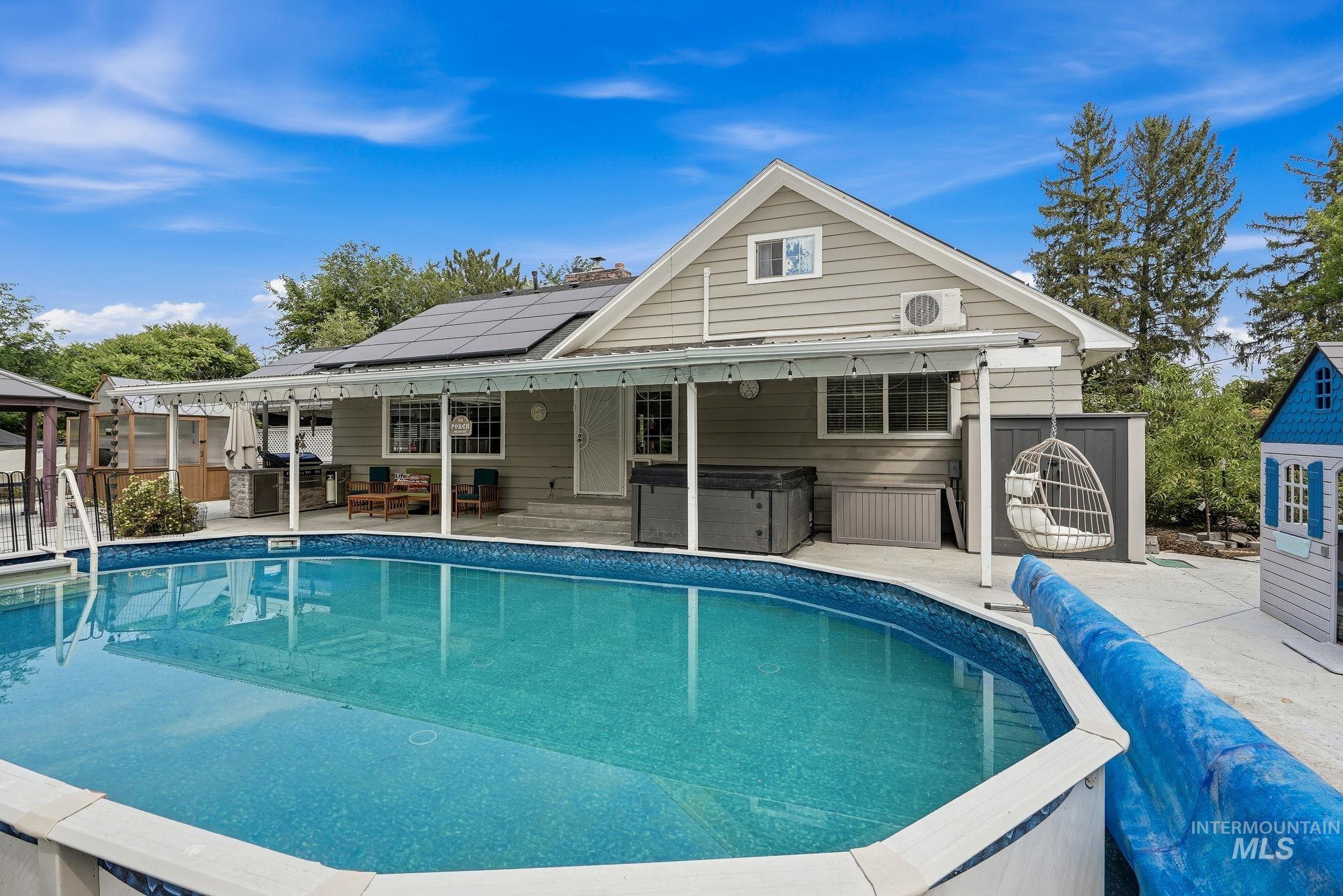 17063 N Midsummers Ln, Nampa, Idaho 83687, 3 Bedrooms, 2 Bathrooms, Residential For Sale, Price $595,000,MLS 98997448