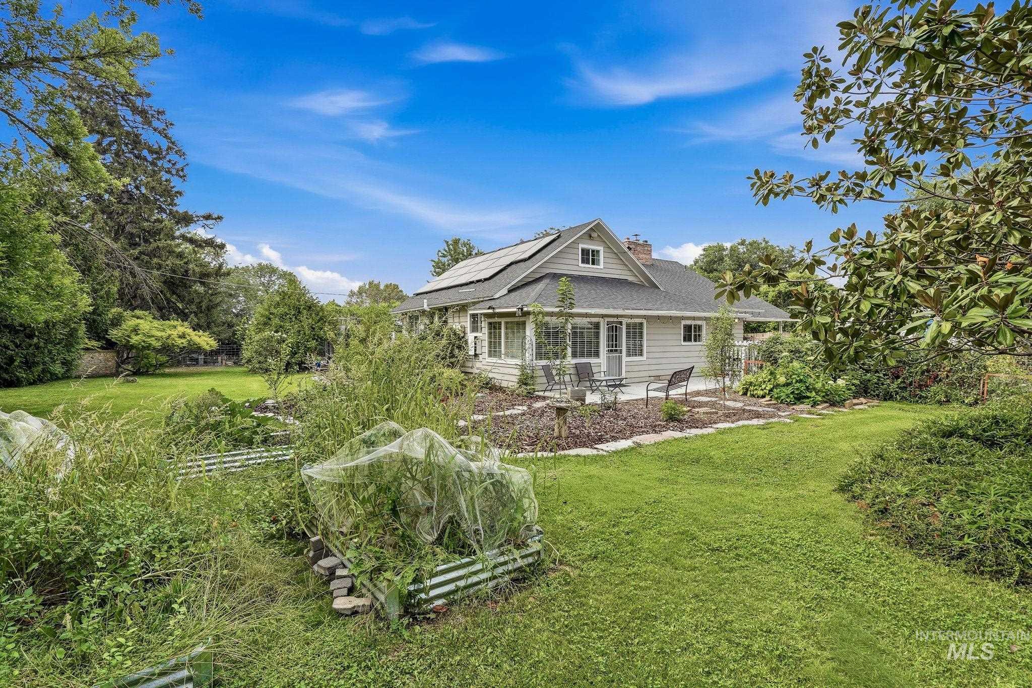 17063 N Midsummers Ln, Nampa, Idaho 83687, 3 Bedrooms, 2 Bathrooms, Residential For Sale, Price $595,000,MLS 98997448