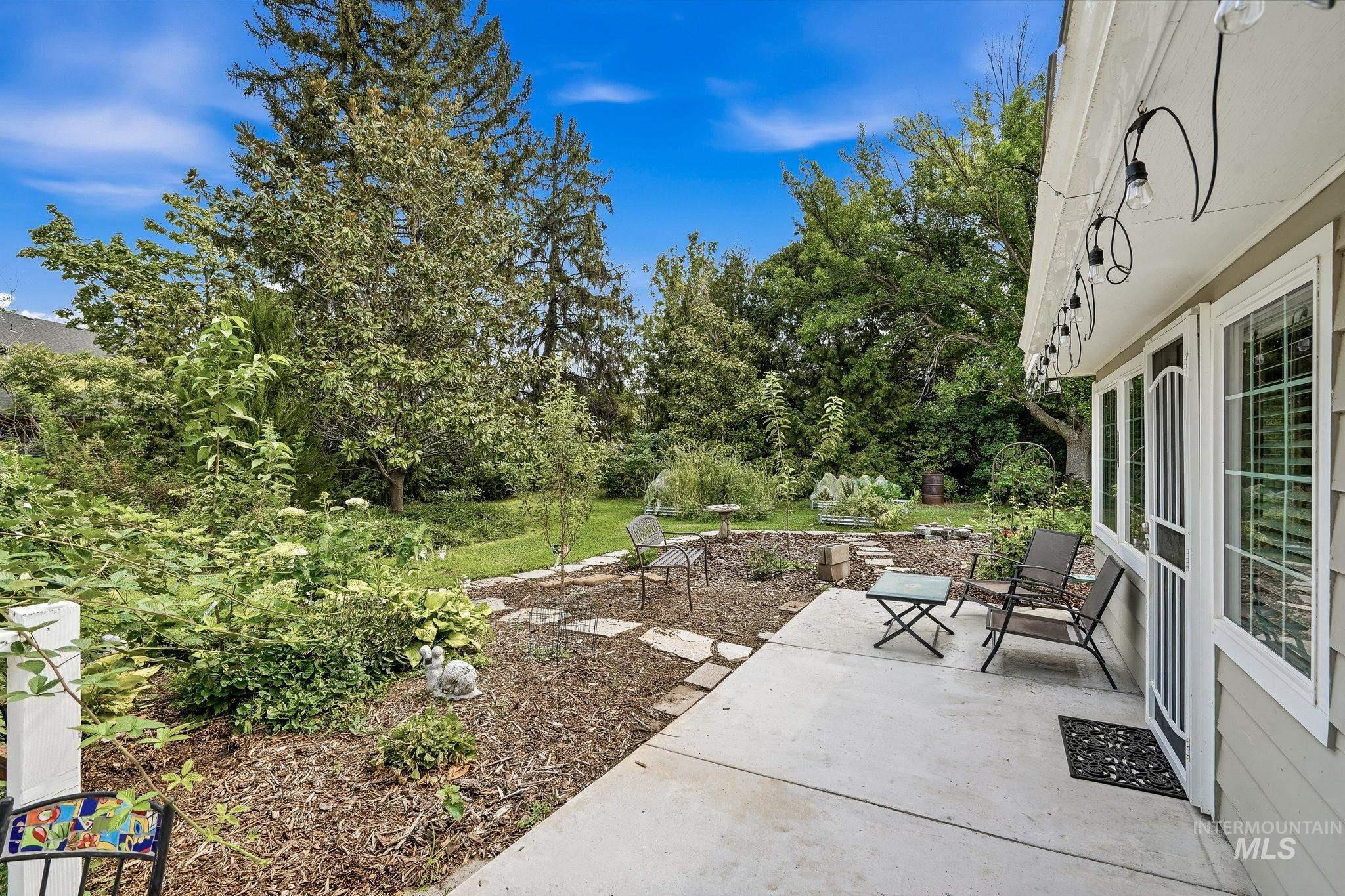 17063 N Midsummers Ln, Nampa, Idaho 83687, 3 Bedrooms, 2 Bathrooms, Residential For Sale, Price $595,000,MLS 98997448