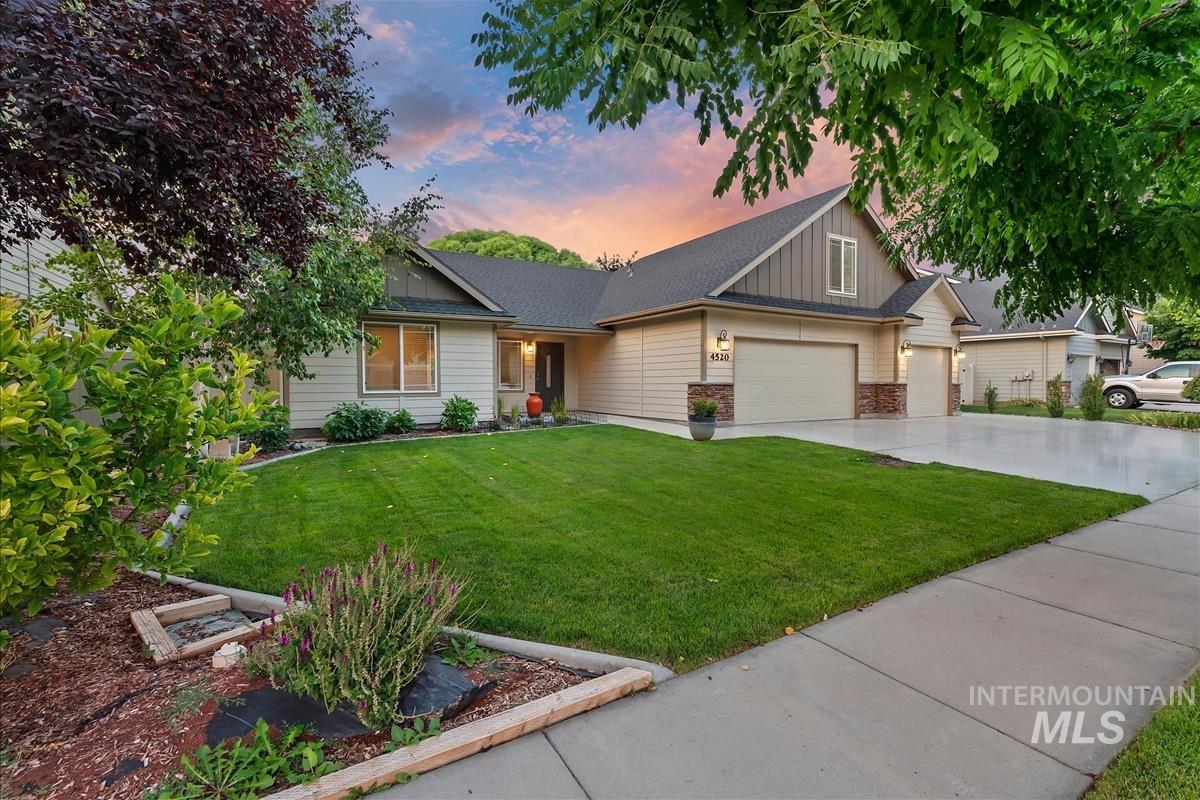 4520 E Concord Way, Nampa, Idaho 83686, 4 Bedrooms, 3 Bathrooms, Residential For Sale, Price $499,900,MLS 98997450