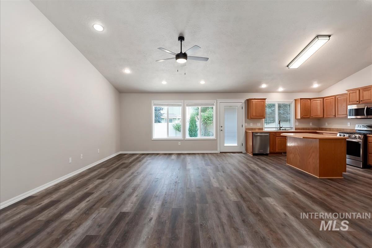 4520 E Concord Way, Nampa, Idaho 83686, 4 Bedrooms, 3 Bathrooms, Residential For Sale, Price $499,900,MLS 98997450