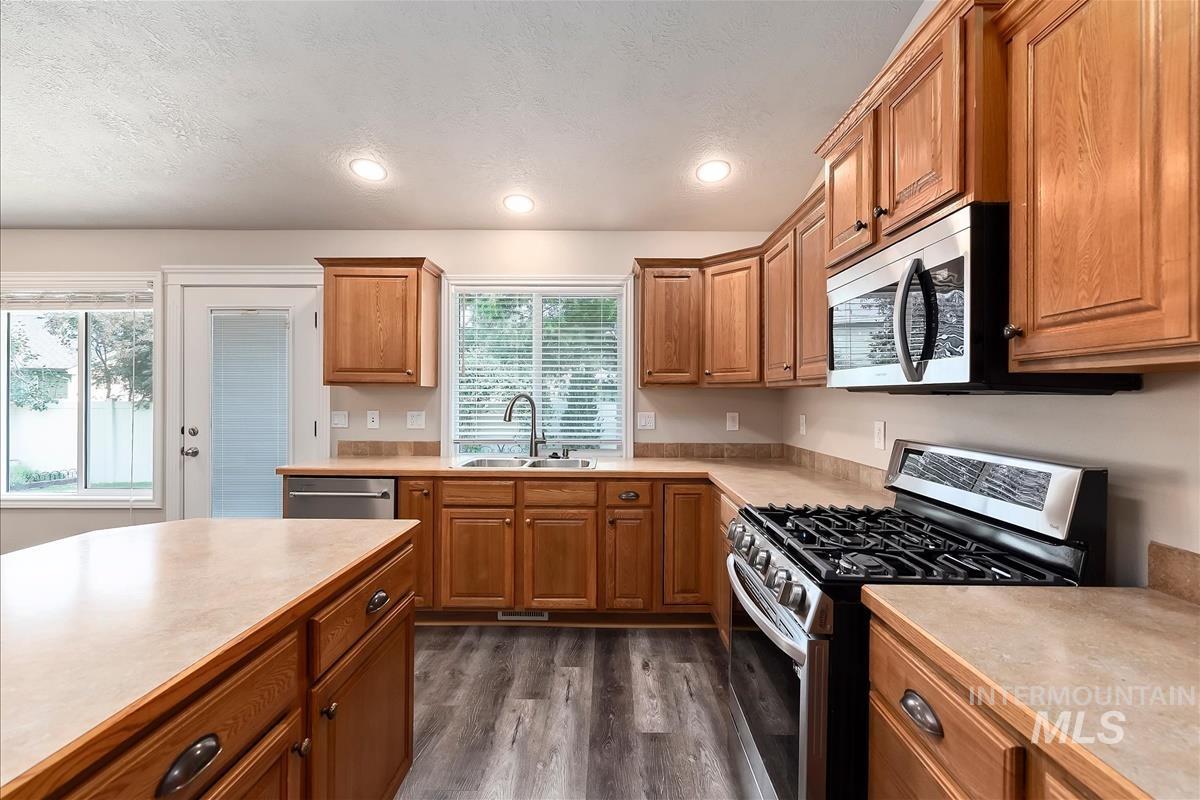 4520 E Concord Way, Nampa, Idaho 83686, 4 Bedrooms, 3 Bathrooms, Residential For Sale, Price $499,900,MLS 98997450