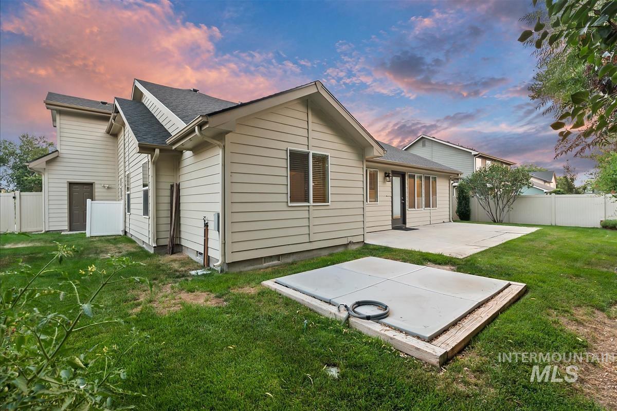 4520 E Concord Way, Nampa, Idaho 83686, 4 Bedrooms, 3 Bathrooms, Residential For Sale, Price $499,900,MLS 98997450