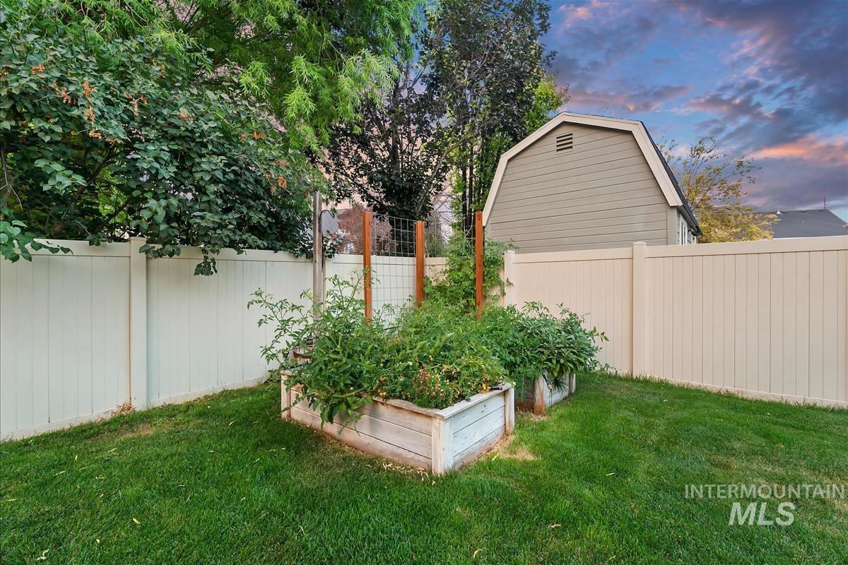 4520 E Concord Way, Nampa, Idaho 83686, 4 Bedrooms, 3 Bathrooms, Residential For Sale, Price $499,900,MLS 98997450