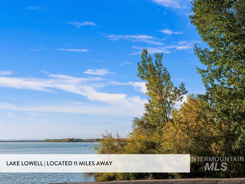 4520 E Concord Way, Nampa, Idaho 83686, 4 Bedrooms, 3 Bathrooms, Residential For Sale, Price $499,900,MLS 98997450