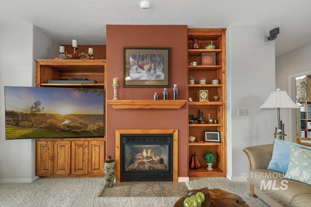 301 Clear Lake Ln, Buhl, Idaho 83316, 3 Bedrooms, 2 Bathrooms, Residential For Sale, Price $495,000,MLS 98997451