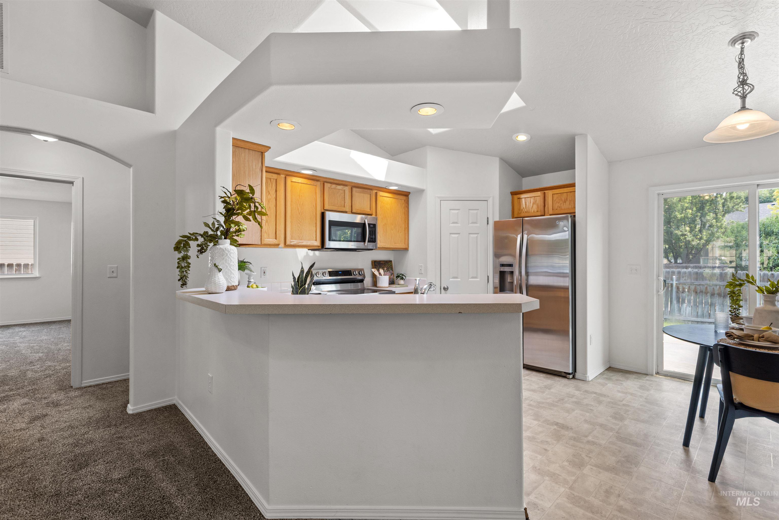622 N Mudstone Way, Kuna, Idaho 83634, 3 Bedrooms, 2 Bathrooms, Residential For Sale, Price $399,500,MLS 98997452