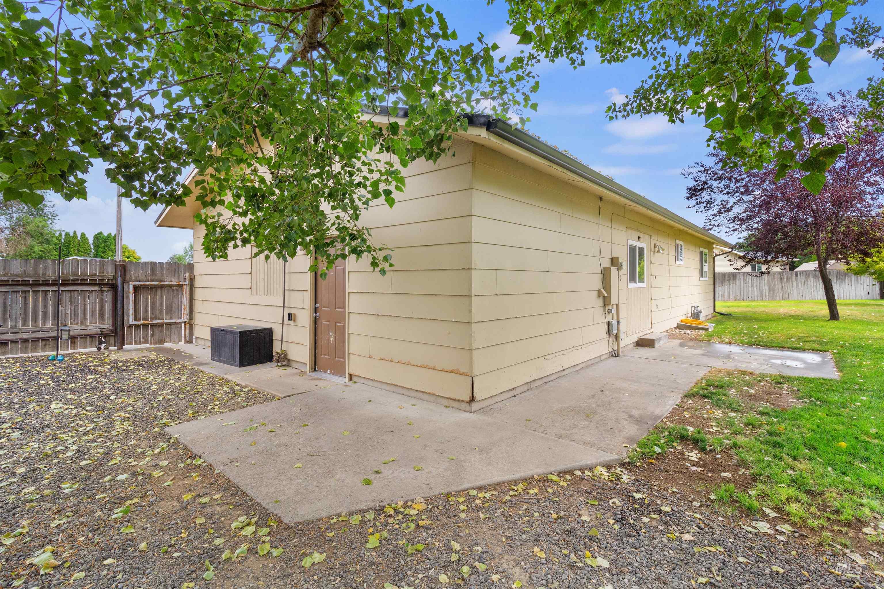 107 Birchwood Cir N., Kimberly, Idaho 83341, 3 Bedrooms, 1 Bathroom, Residential For Sale, Price $307,900,MLS 98997454