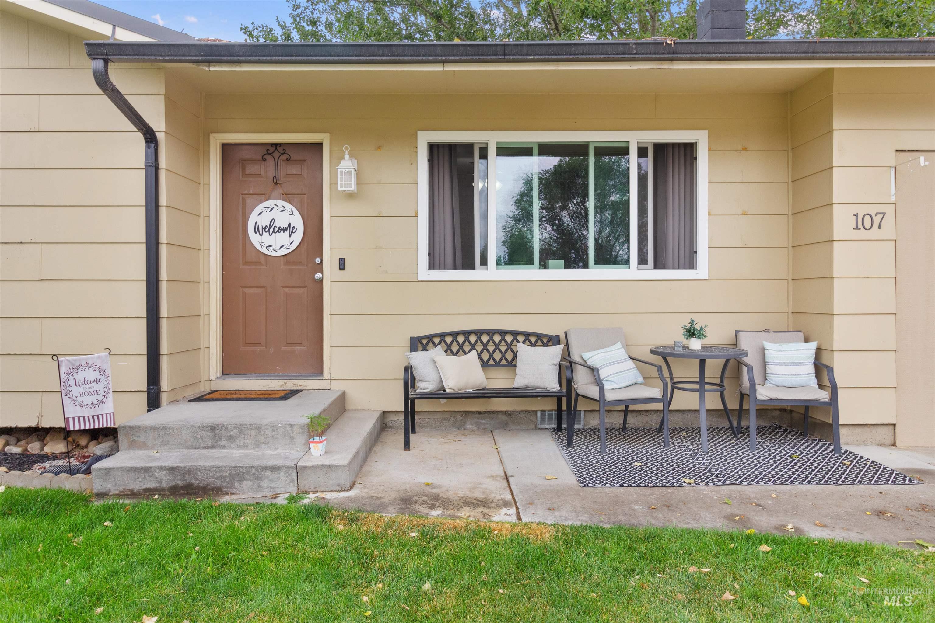 107 Birchwood Cir N., Kimberly, Idaho 83341, 3 Bedrooms, 1 Bathroom, Residential For Sale, Price $307,900,MLS 98997454