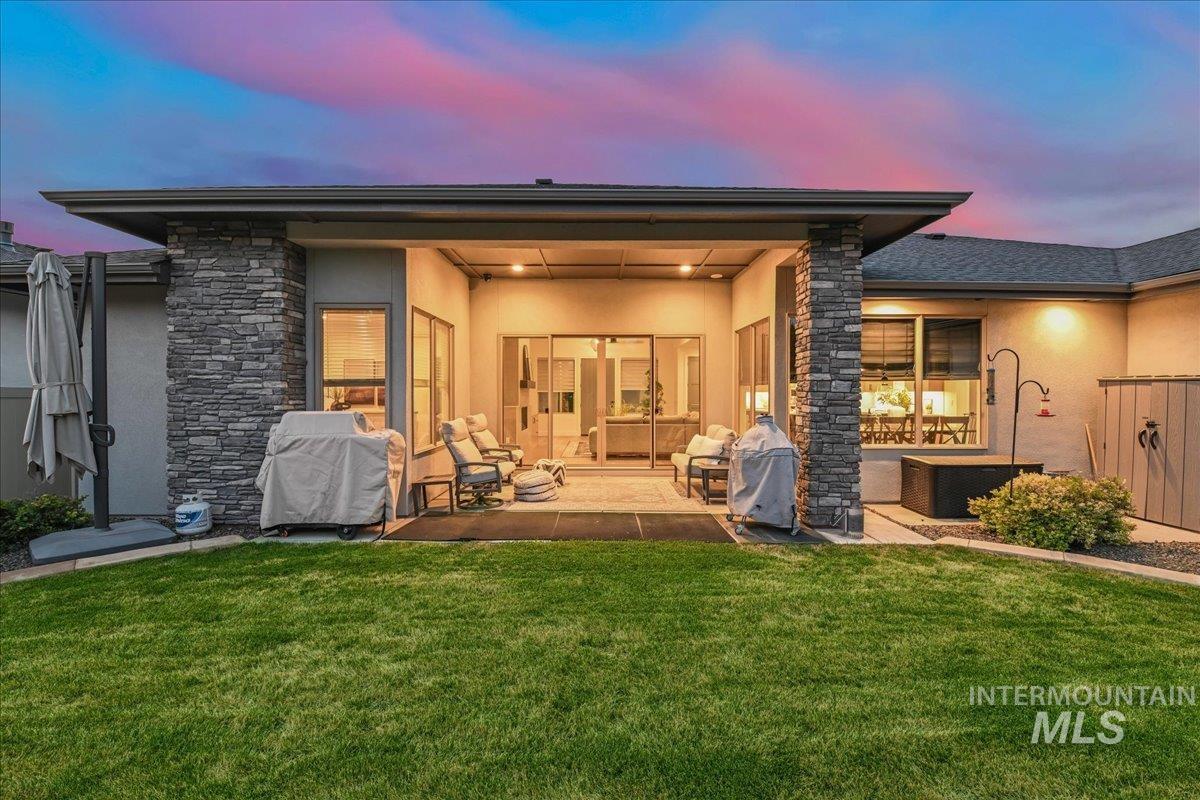 4601 E Copper Point Dr, Meridian, Idaho 83642, 3 Bedrooms, 2.5 Bathrooms, Residential For Sale, Price $850,000,MLS 98997455