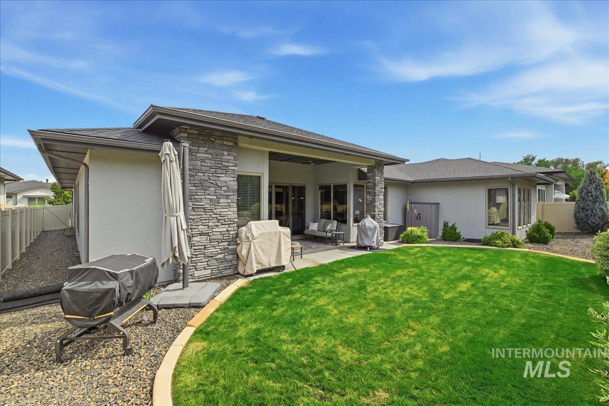 4601 E Copper Point Dr, Meridian, Idaho 83642, 3 Bedrooms, 2.5 Bathrooms, Residential For Sale, Price $840,000,MLS 98997455