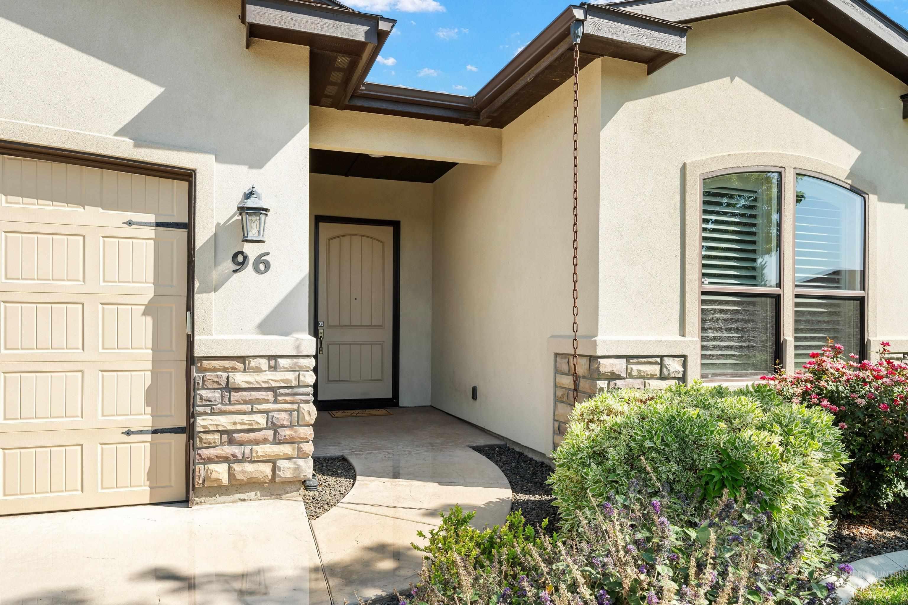 96 E Segundo St, Meridian, Idaho 83646, 3 Bedrooms, 2 Bathrooms, Residential For Sale, Price $599,900,MLS 98997459