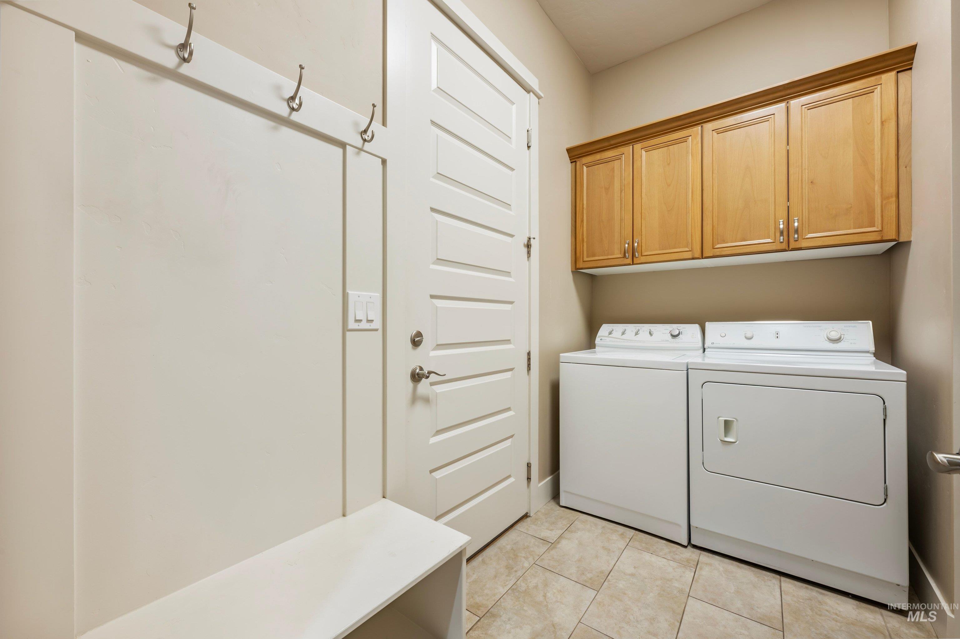 96 E Segundo St, Meridian, Idaho 83646, 3 Bedrooms, 2 Bathrooms, Residential For Sale, Price $599,900,MLS 98997459