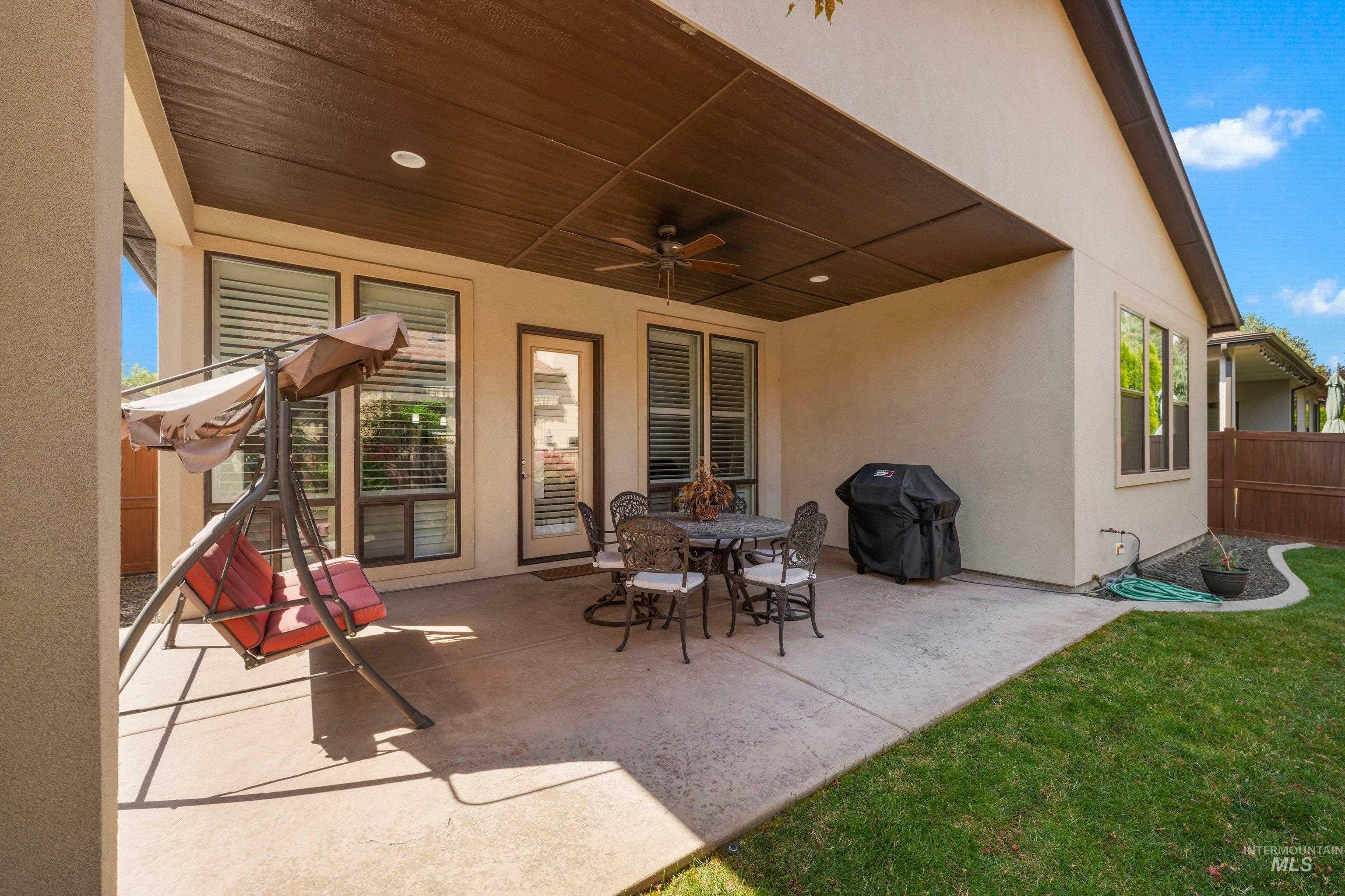 96 E Segundo St, Meridian, Idaho 83646, 3 Bedrooms, 2 Bathrooms, Residential For Sale, Price $599,900,MLS 98997459