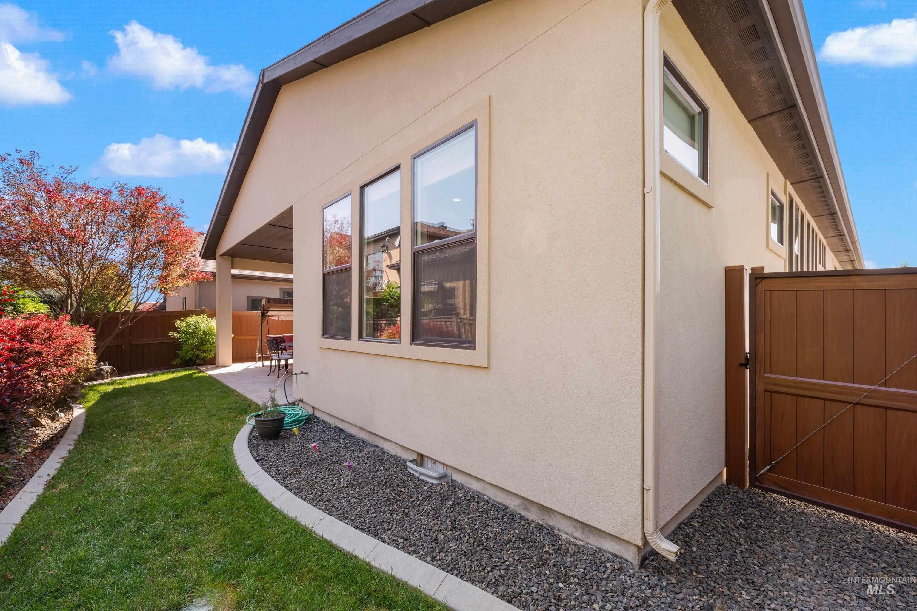 96 E Segundo St, Meridian, Idaho 83646, 3 Bedrooms, 2 Bathrooms, Residential For Sale, Price $599,900,MLS 98997459
