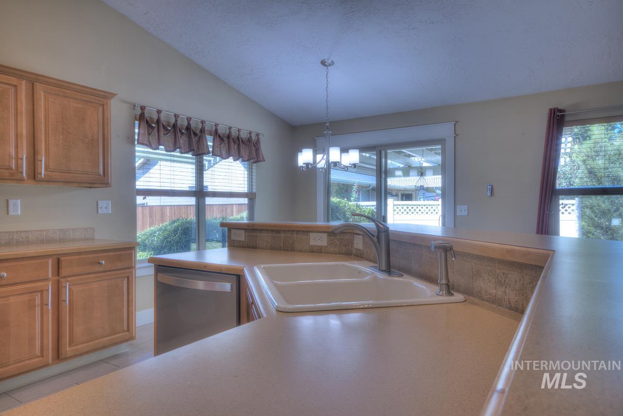 11614 W Six Rivers Ct, Boise, Idaho 83709, 3 Bedrooms, 2 Bathrooms, Residential For Sale, Price $499,900,MLS 98997460
