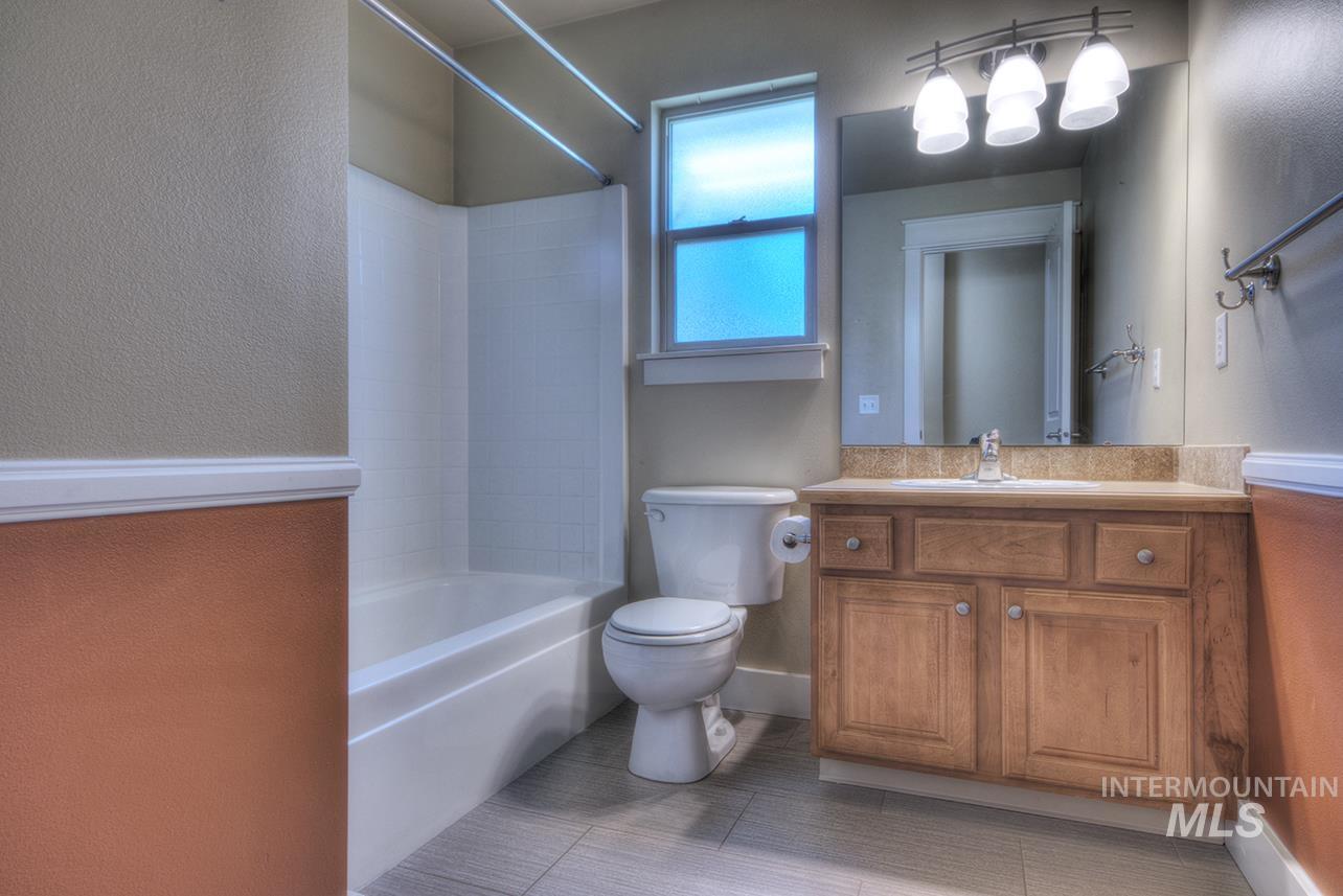 11614 W Six Rivers Ct, Boise, Idaho 83709, 3 Bedrooms, 2 Bathrooms, Residential For Sale, Price $499,900,MLS 98997460
