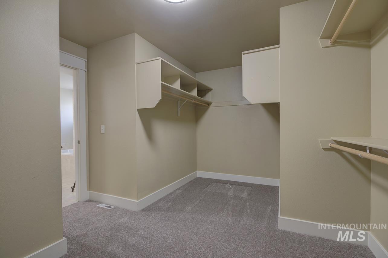 11614 W Six Rivers Ct, Boise, Idaho 83709, 3 Bedrooms, 2 Bathrooms, Residential For Sale, Price $499,900,MLS 98997460