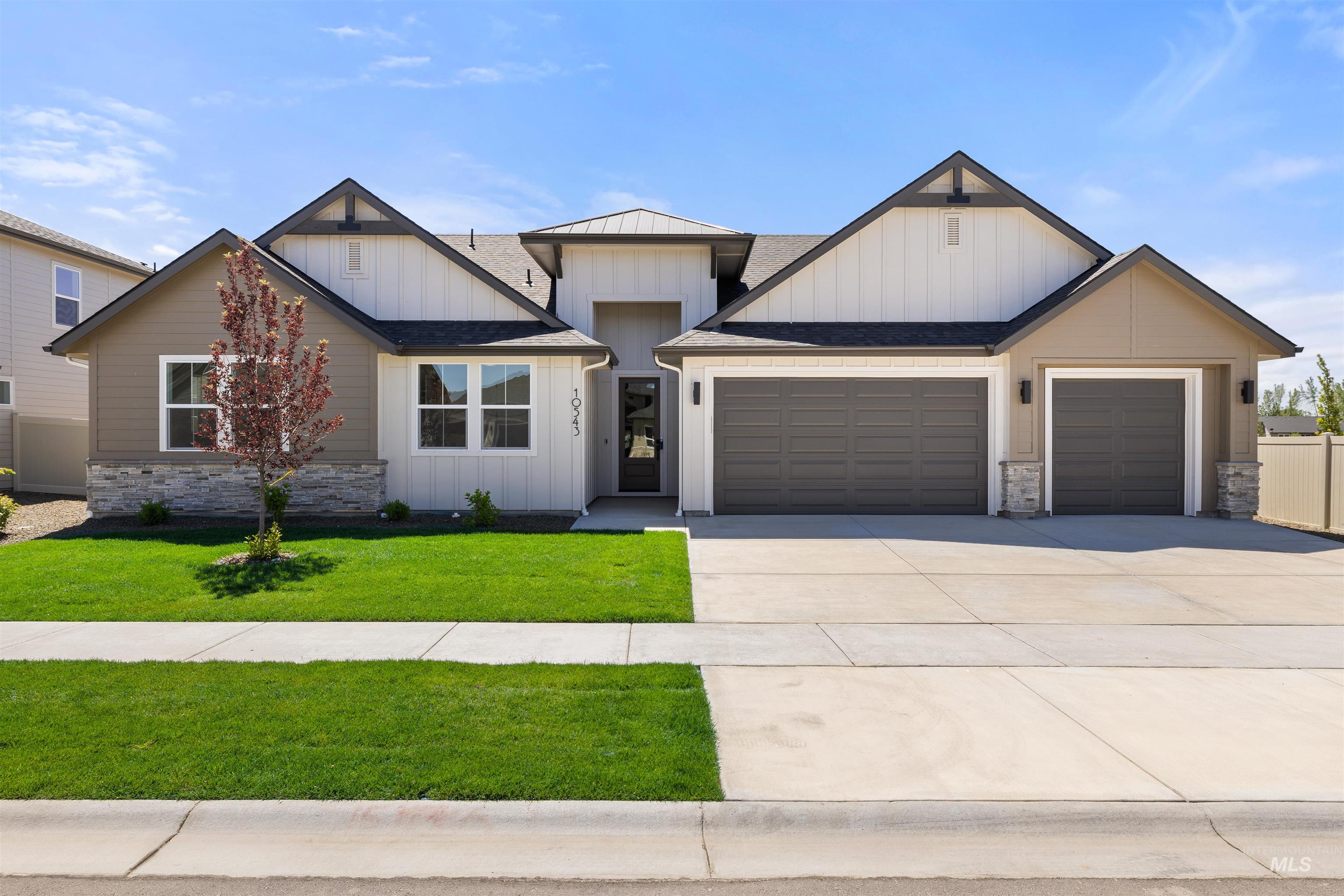 10543 W Mizzle Dr., Star, Idaho 83669, 4 Bedrooms, 2.5 Bathrooms, Residential For Sale, Price $699,900,MLS 98997463