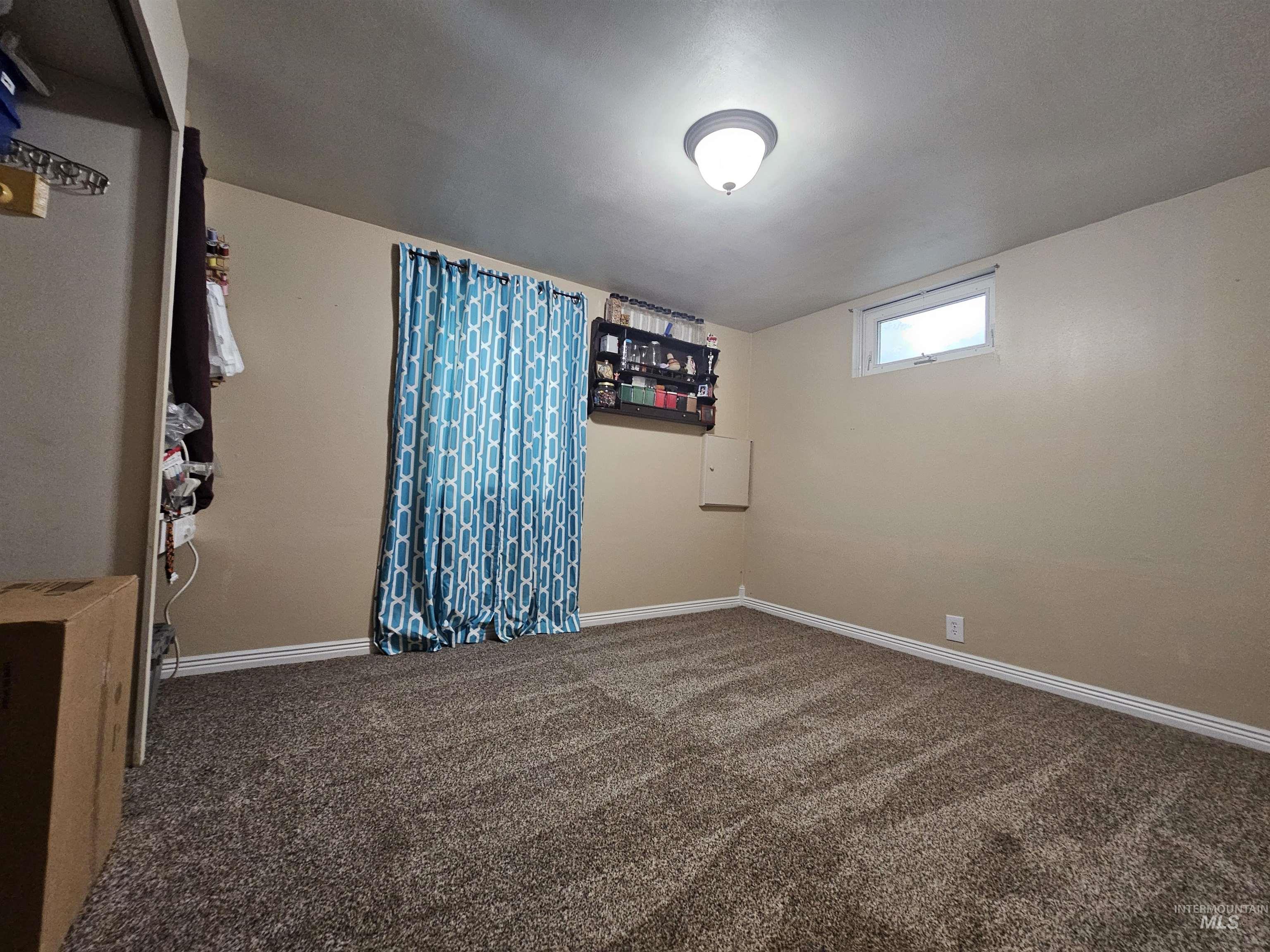 1640 Willow Lane, Twin Falls, Idaho 83301, 4 Bedrooms, 2 Bathrooms, Residential For Sale, Price $364,900,MLS 98997464