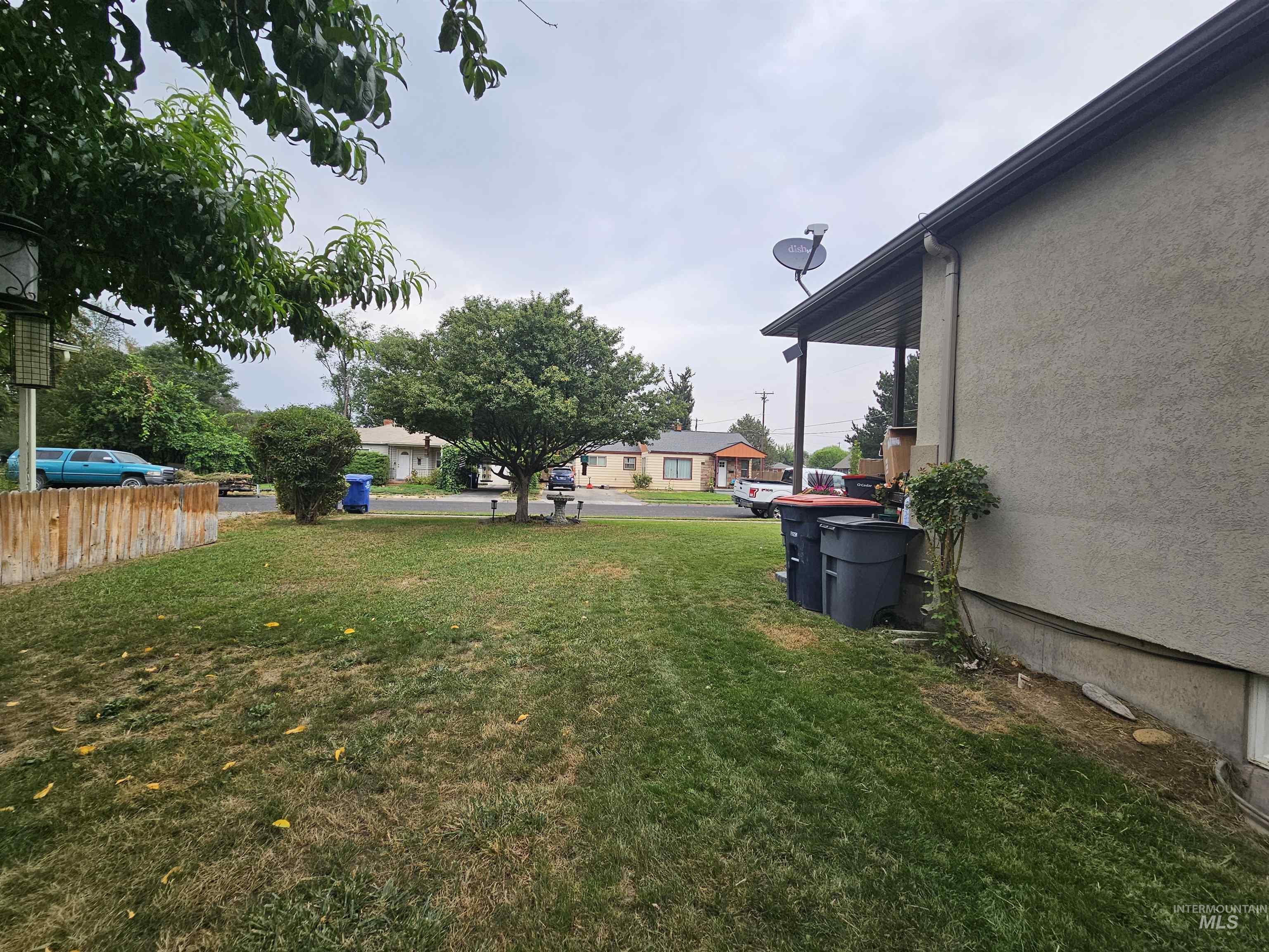 1640 Willow Lane, Twin Falls, Idaho 83301, 4 Bedrooms, 2 Bathrooms, Residential For Sale, Price $364,900,MLS 98997464