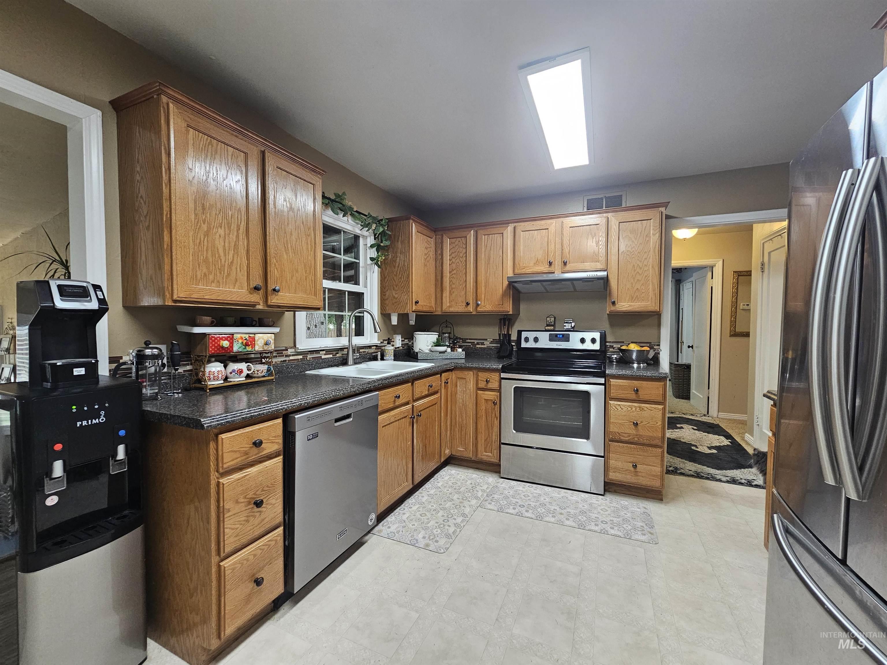 1640 Willow Lane, Twin Falls, Idaho 83301, 4 Bedrooms, 2 Bathrooms, Residential For Sale, Price $364,900,MLS 98997464