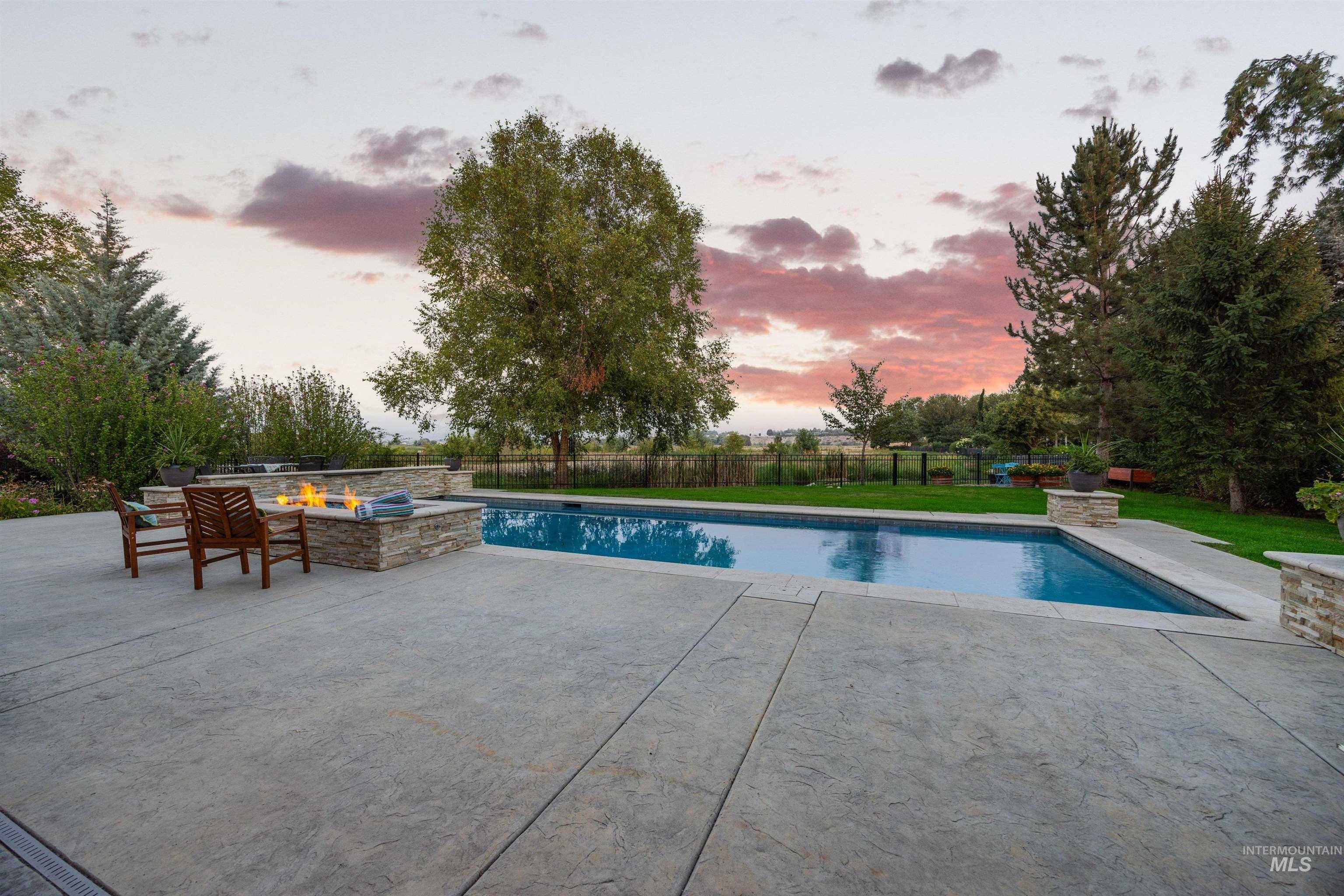 2902 S Brookwater Lane, Eagle, Idaho 83616, 4 Bedrooms, 3.5 Bathrooms, Residential For Sale, Price $1,599,999, 98997465