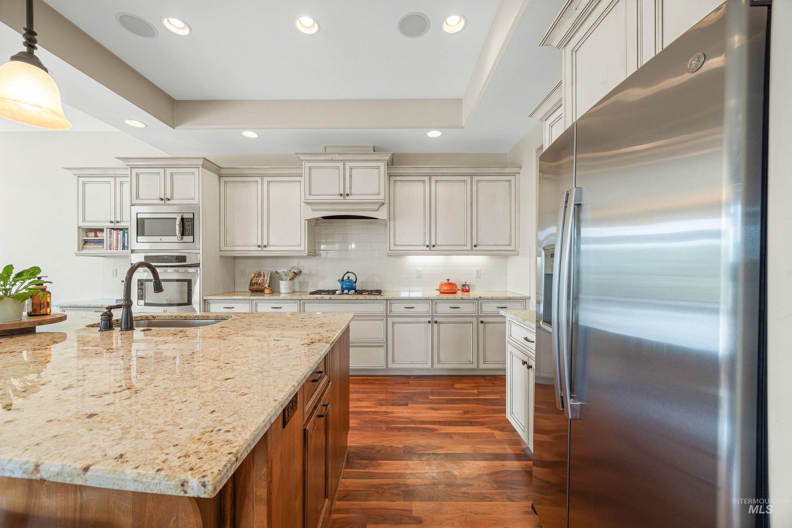 2902 S Brookwater Lane, Eagle, Idaho 83616, 4 Bedrooms, 3.5 Bathrooms, Residential For Sale, Price $1,599,999, 98997465