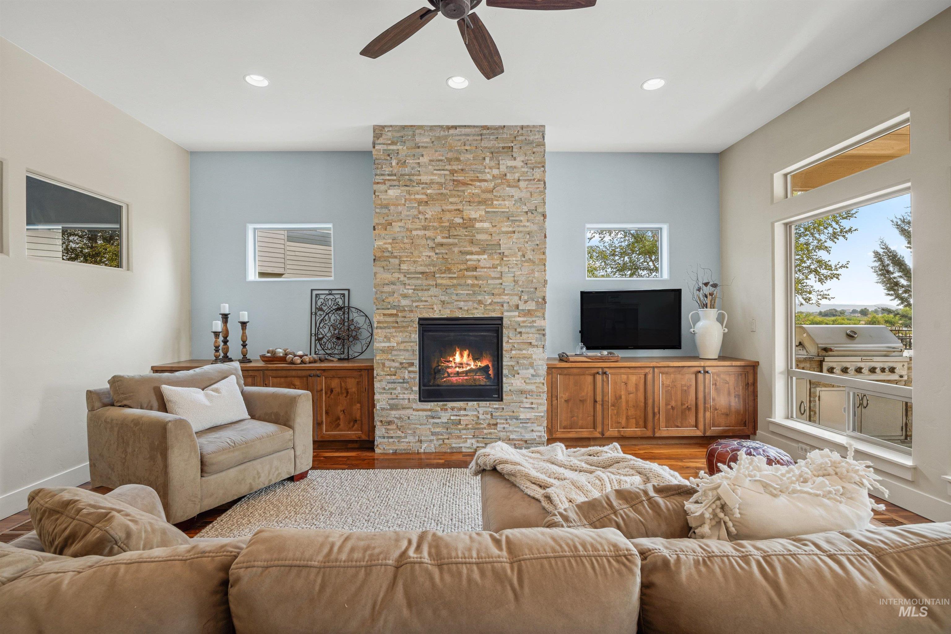 2902 S Brookwater Lane, Eagle, Idaho 83616, 4 Bedrooms, 3.5 Bathrooms, Residential For Sale, Price $1,599,999, 98997465