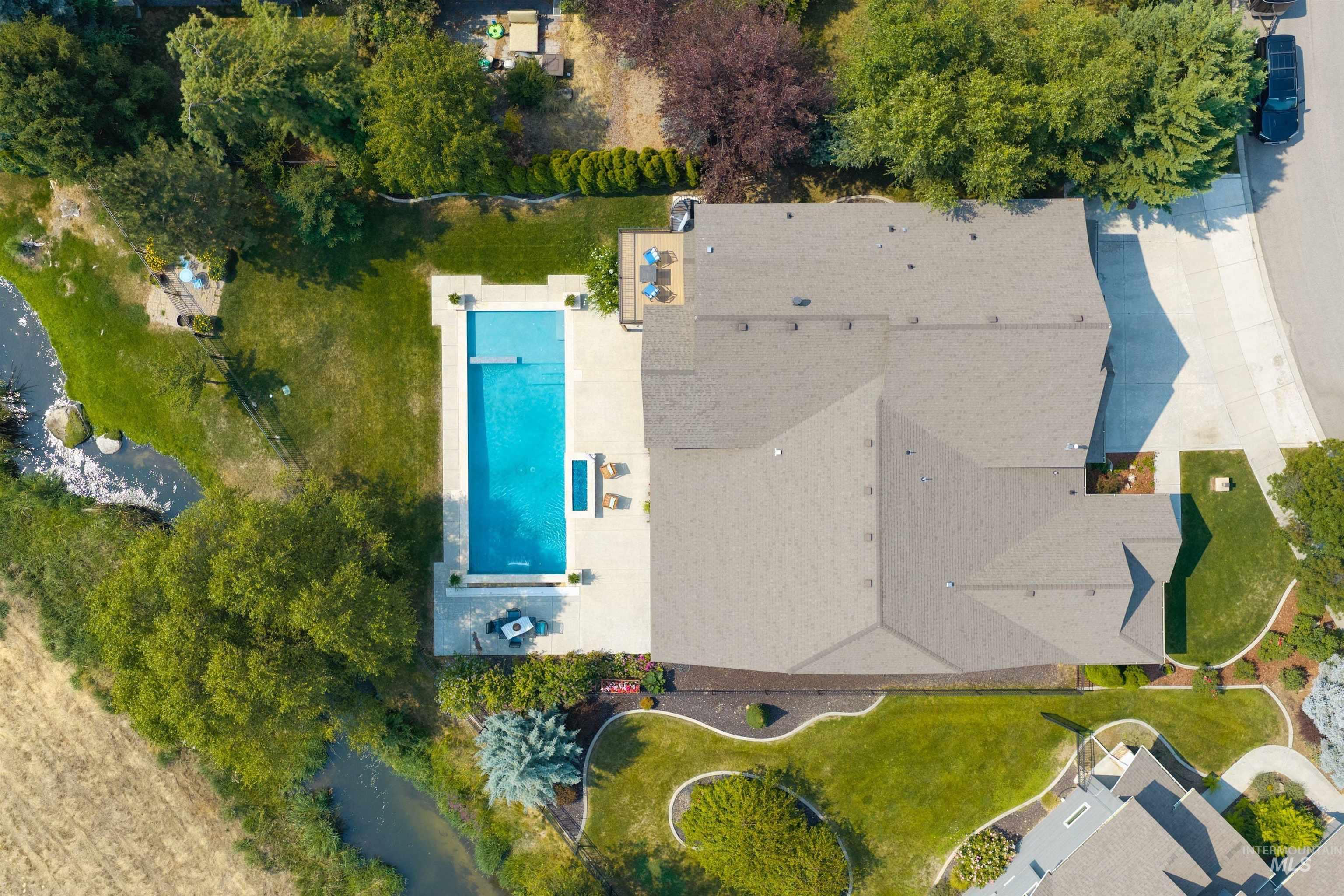 2902 S Brookwater Lane, Eagle, Idaho 83616, 4 Bedrooms, 3.5 Bathrooms, Residential For Sale, Price $1,599,999, 98997465