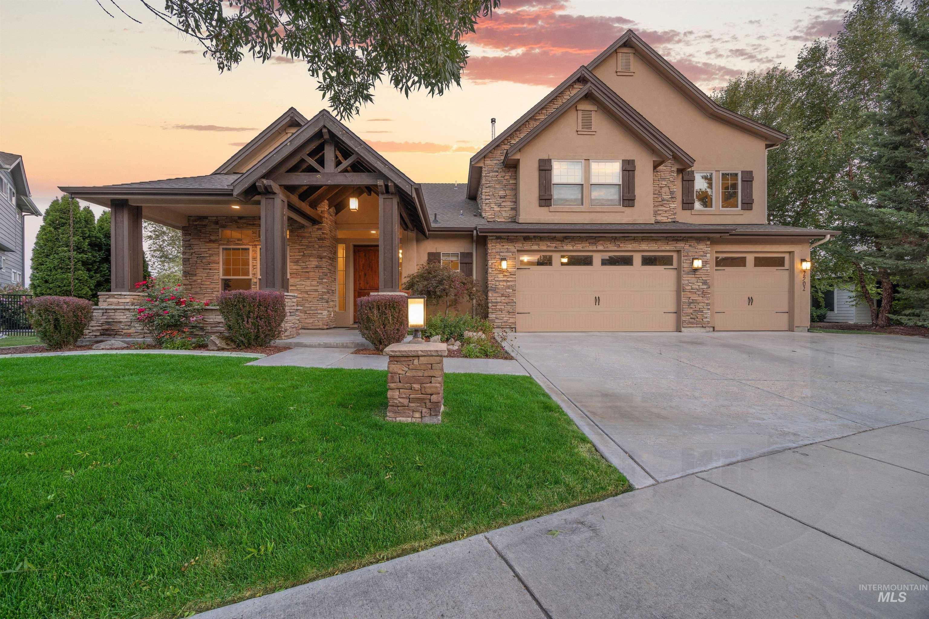 2902 S Brookwater Lane, Eagle, Idaho 83616, 4 Bedrooms, 3.5 Bathrooms, Residential For Sale, Price $1,599,999, 98997465