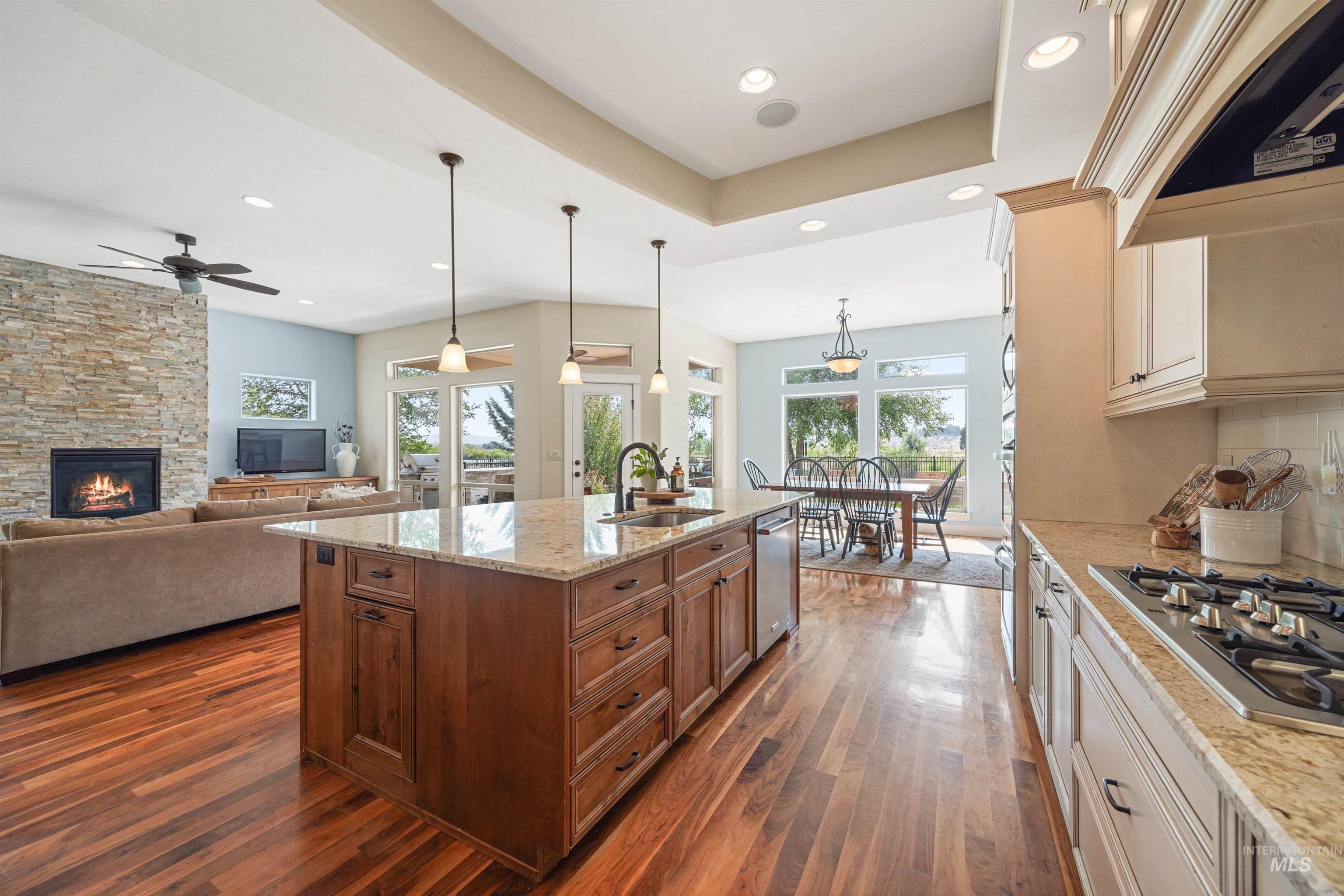 2902 S Brookwater Lane, Eagle, Idaho 83616, 4 Bedrooms, 3.5 Bathrooms, Residential For Sale, Price $1,599,999, 98997465