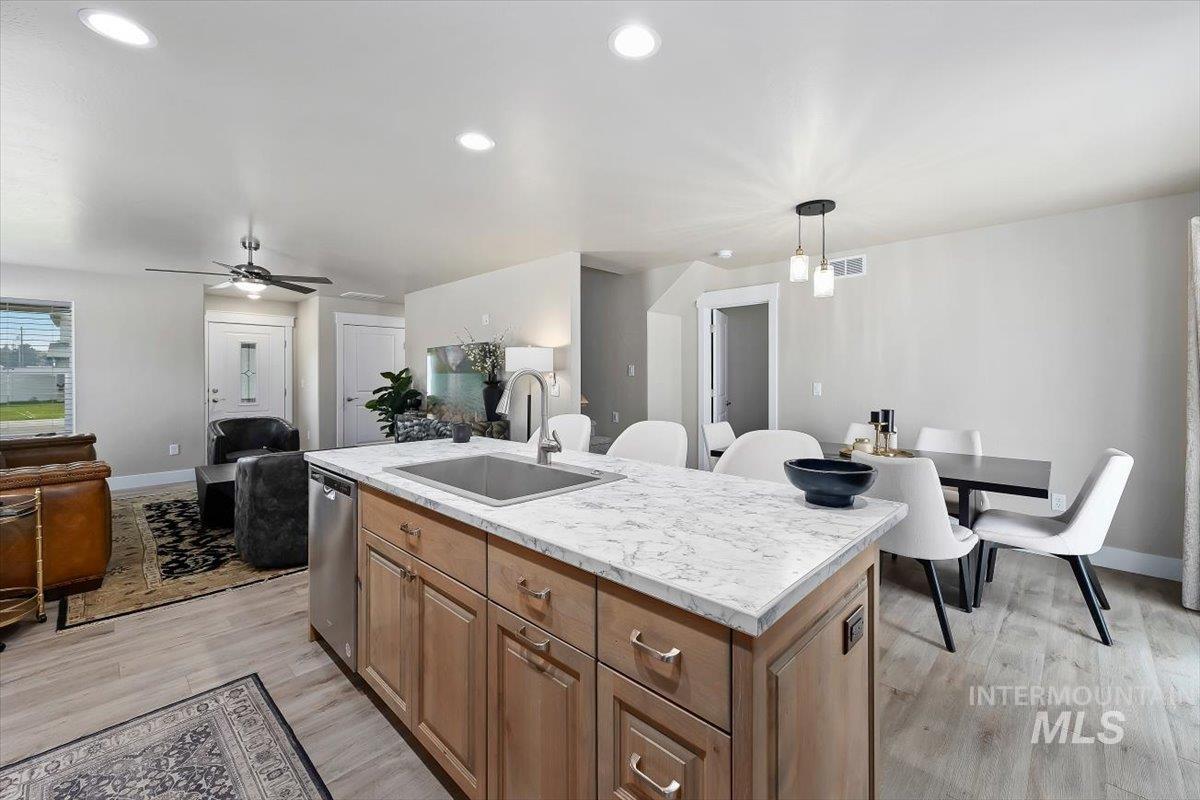 824 Jack Ave, Jerome, Idaho 83338, 4 Bedrooms, 2.5 Bathrooms, Residential For Sale, Price $349,900,MLS 98997466