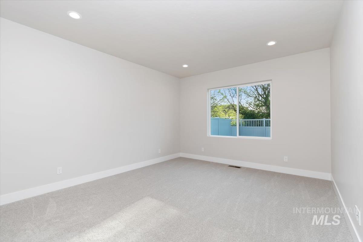 3321 Helios St., Caldwell, Idaho 83607, 3 Bedrooms, 2 Bathrooms, Residential For Sale, Price $463,880,MLS 98997470